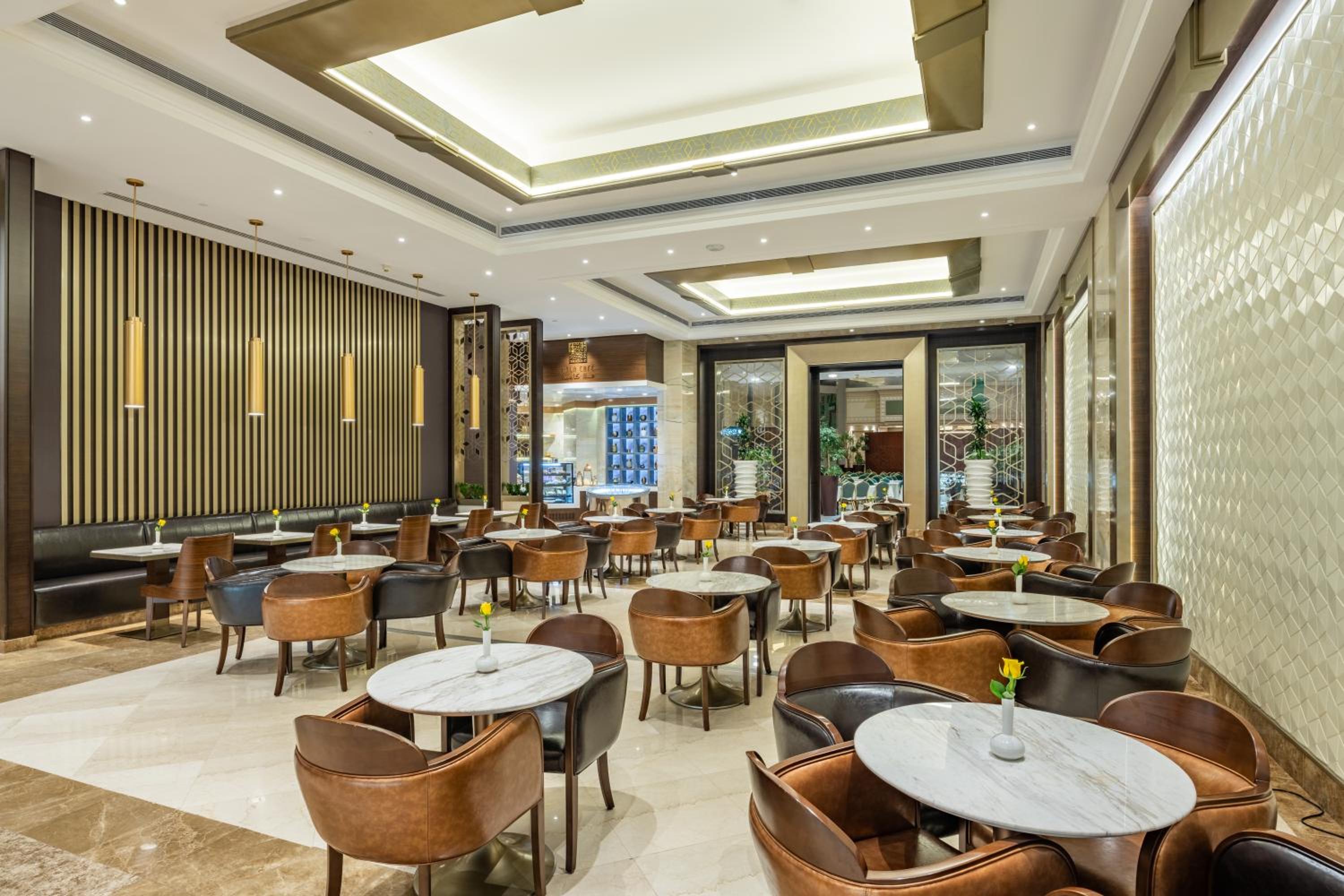 Al Marwa Rayhaan by Rotana — снимок 16