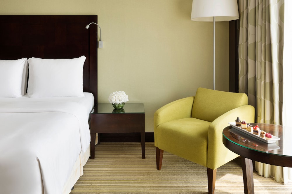 Crowne Plaza Jeddah, an IHG Hotel — снимок 17