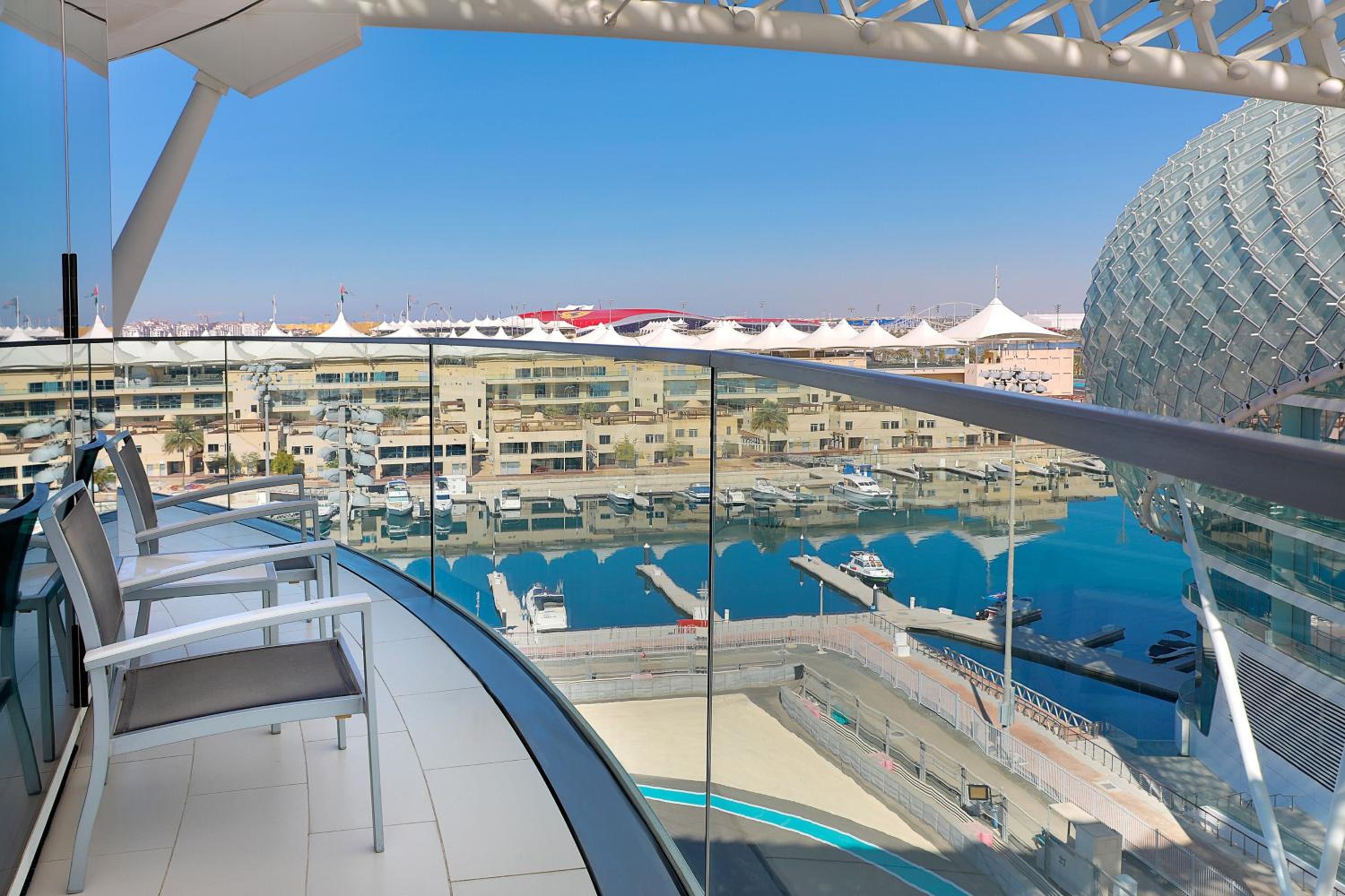 W Abu Dhabi - Yas Island — снимок 17