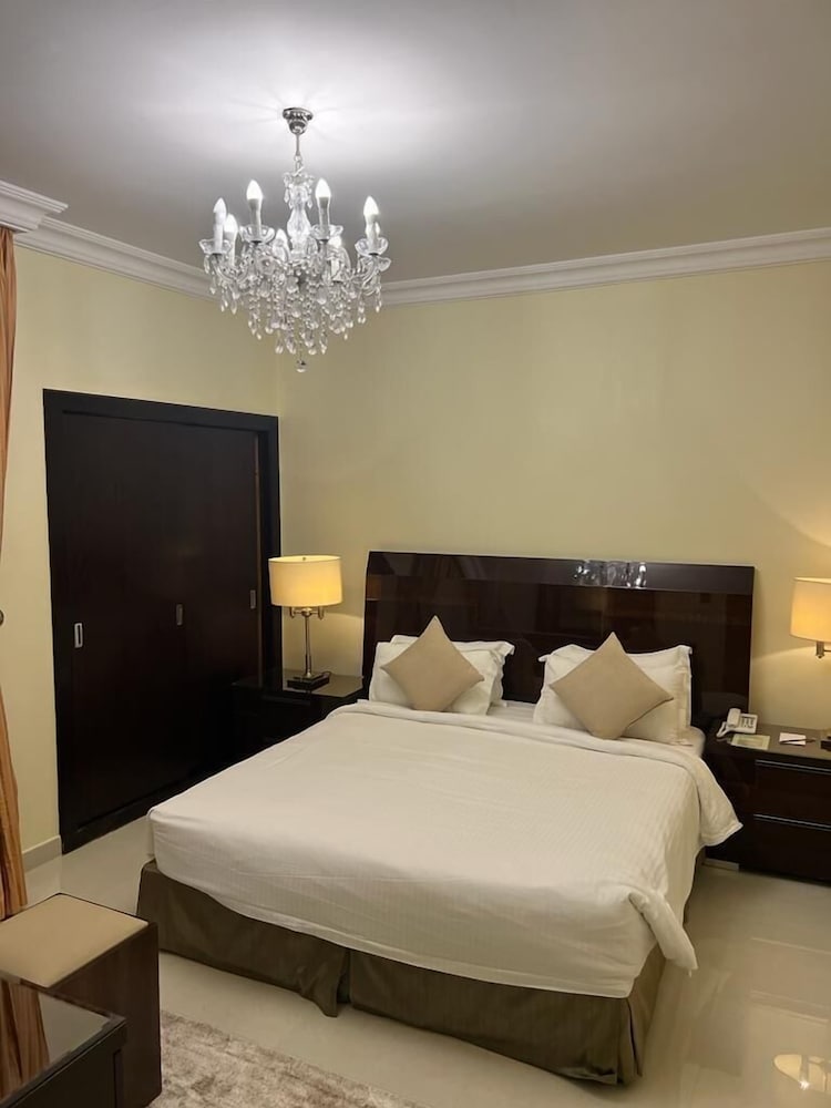 Al Gosaibi Hotel — снимок 4