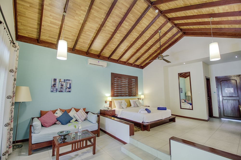 Robinson Maldives — снимок 20