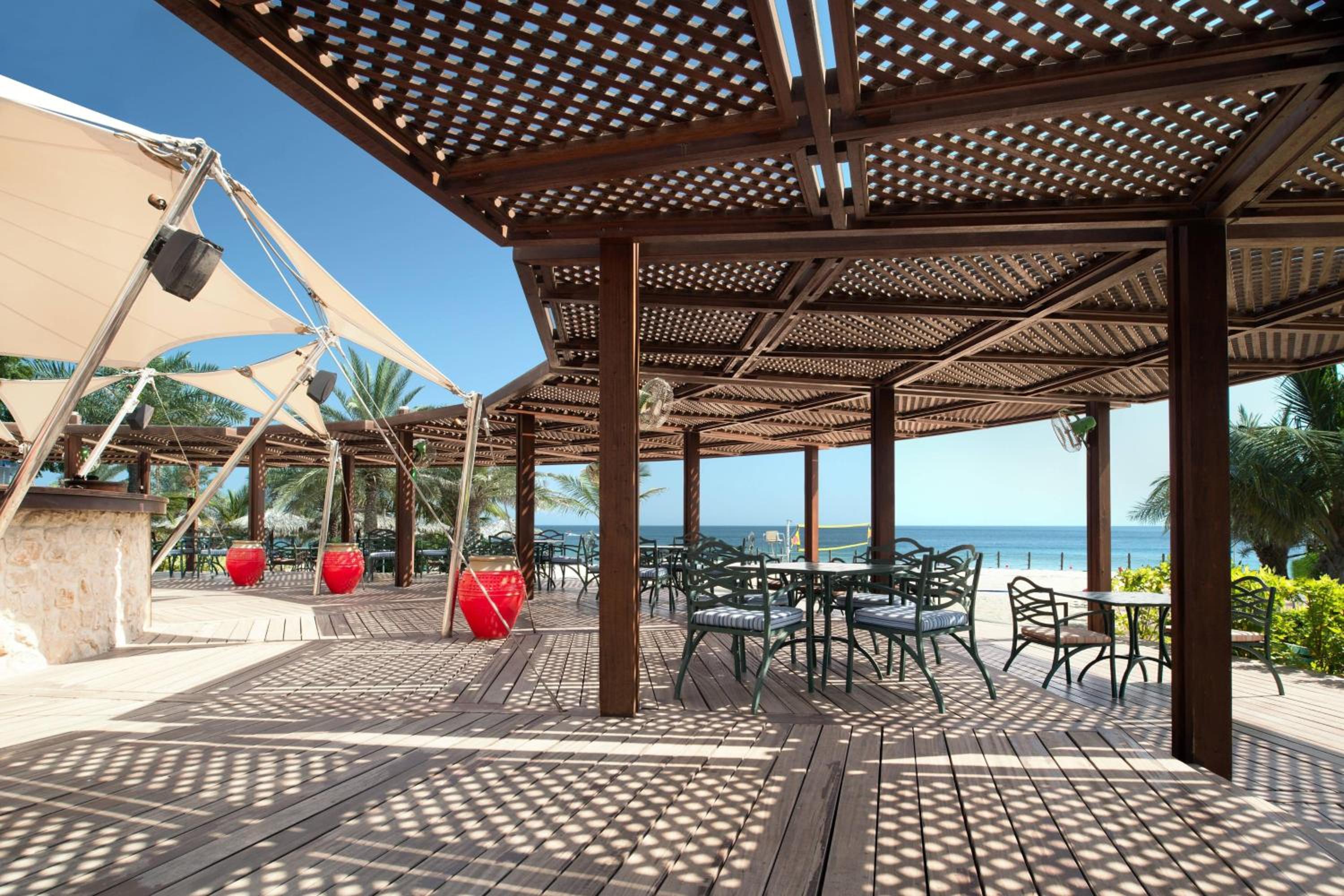 Le Meridien Al Aqah Beach Resort — снимок 4