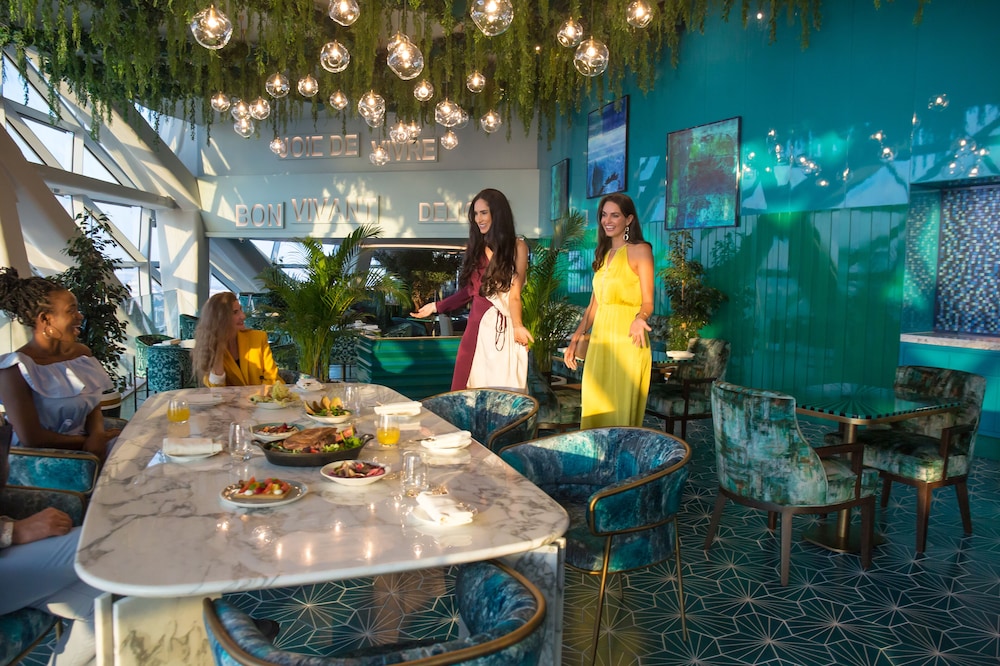 Andaz Capital Gate Abu Dhabi – a concept by Hyatt — снимок 7