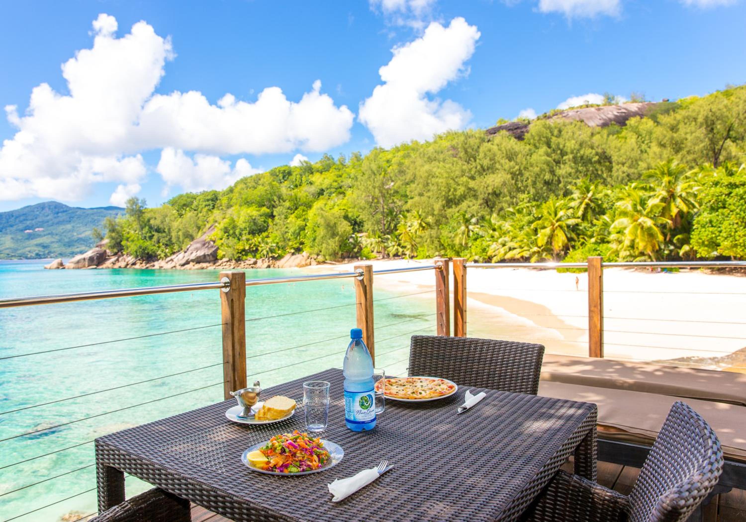 Anse Soleil Beachcomber Hotel and Self Catering — снимок 17