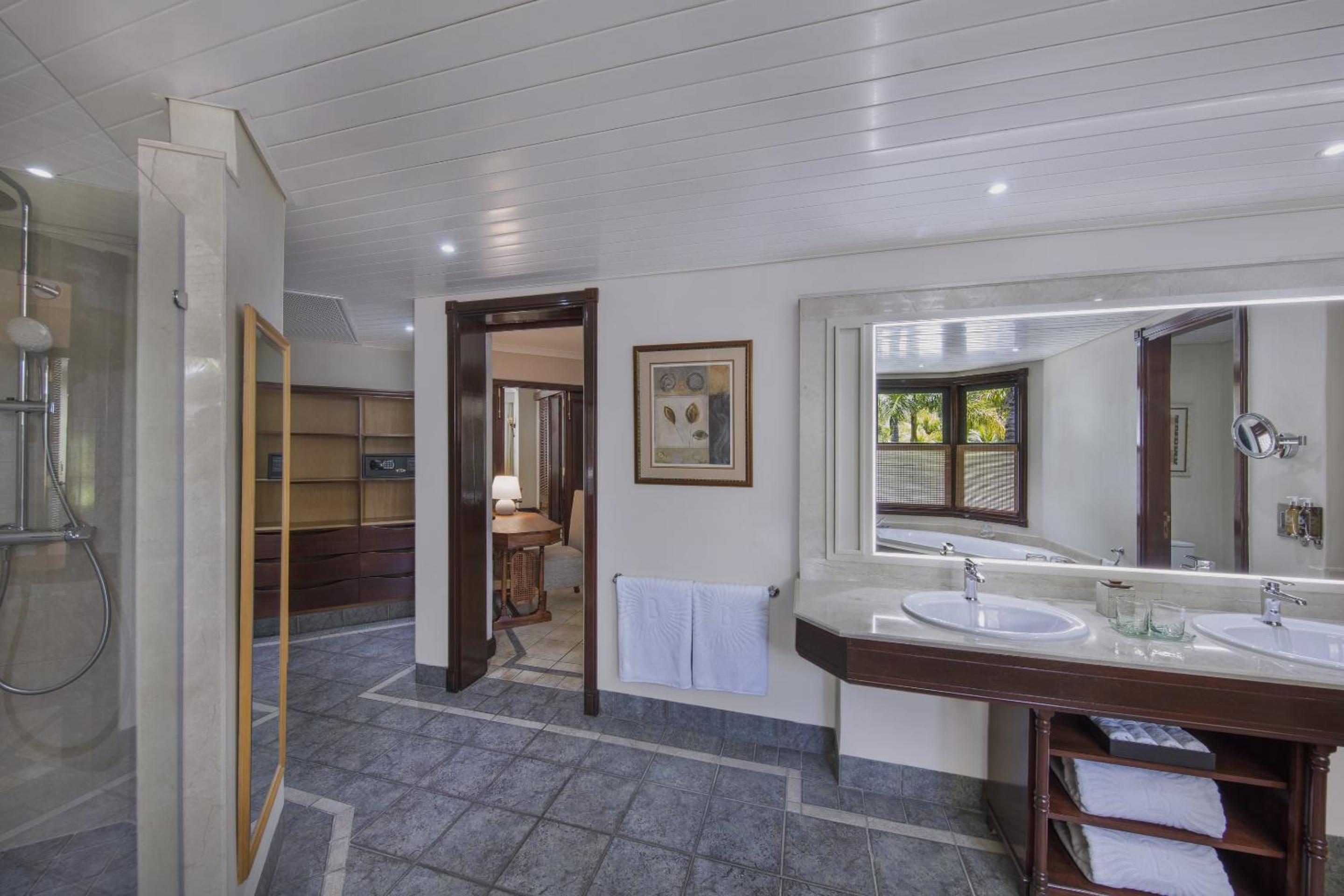 Dinarobin Beachcomber Golf Resort & Spa — снимок 29