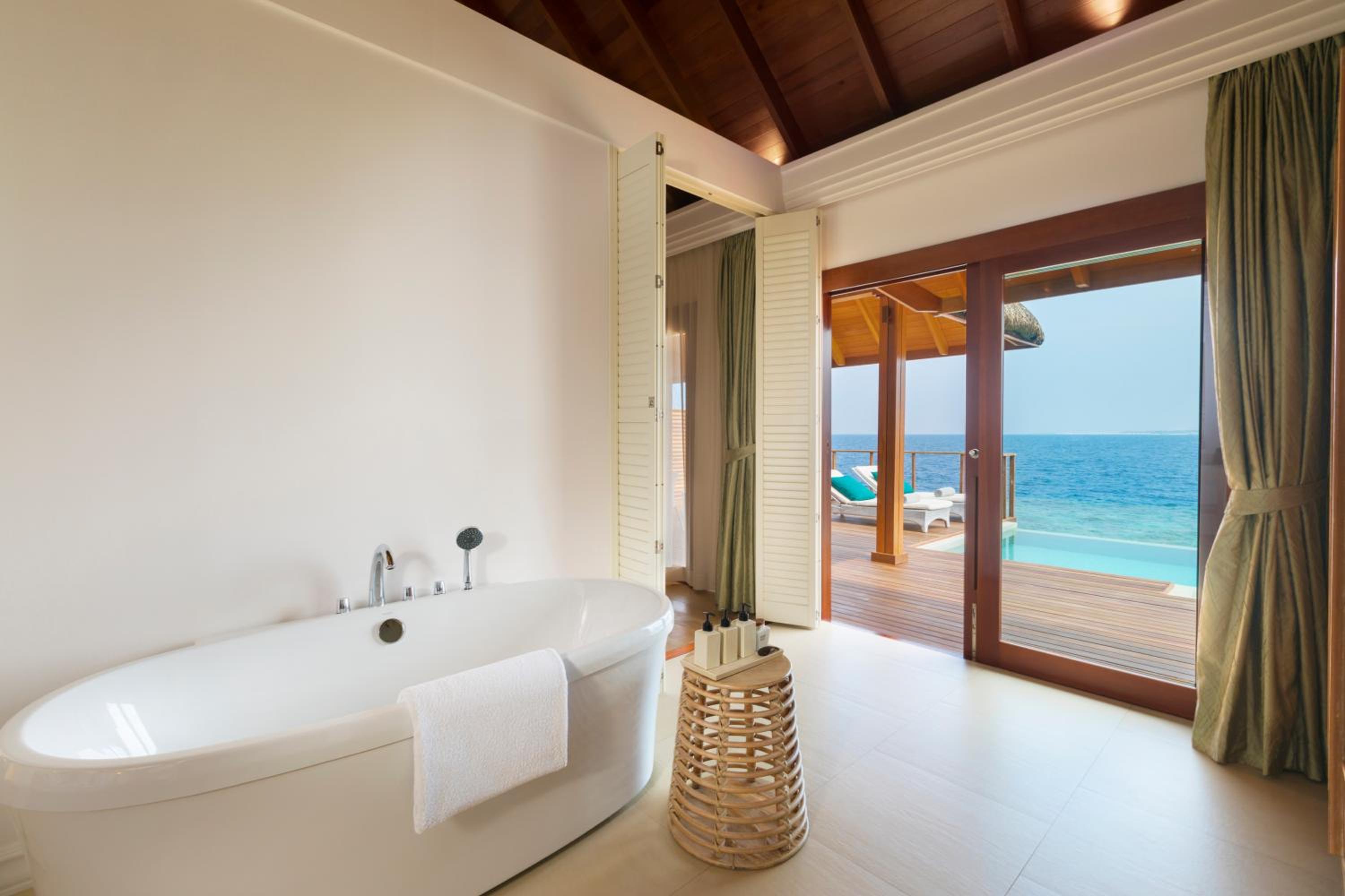 Dusit Thani Maldives — снимок 26