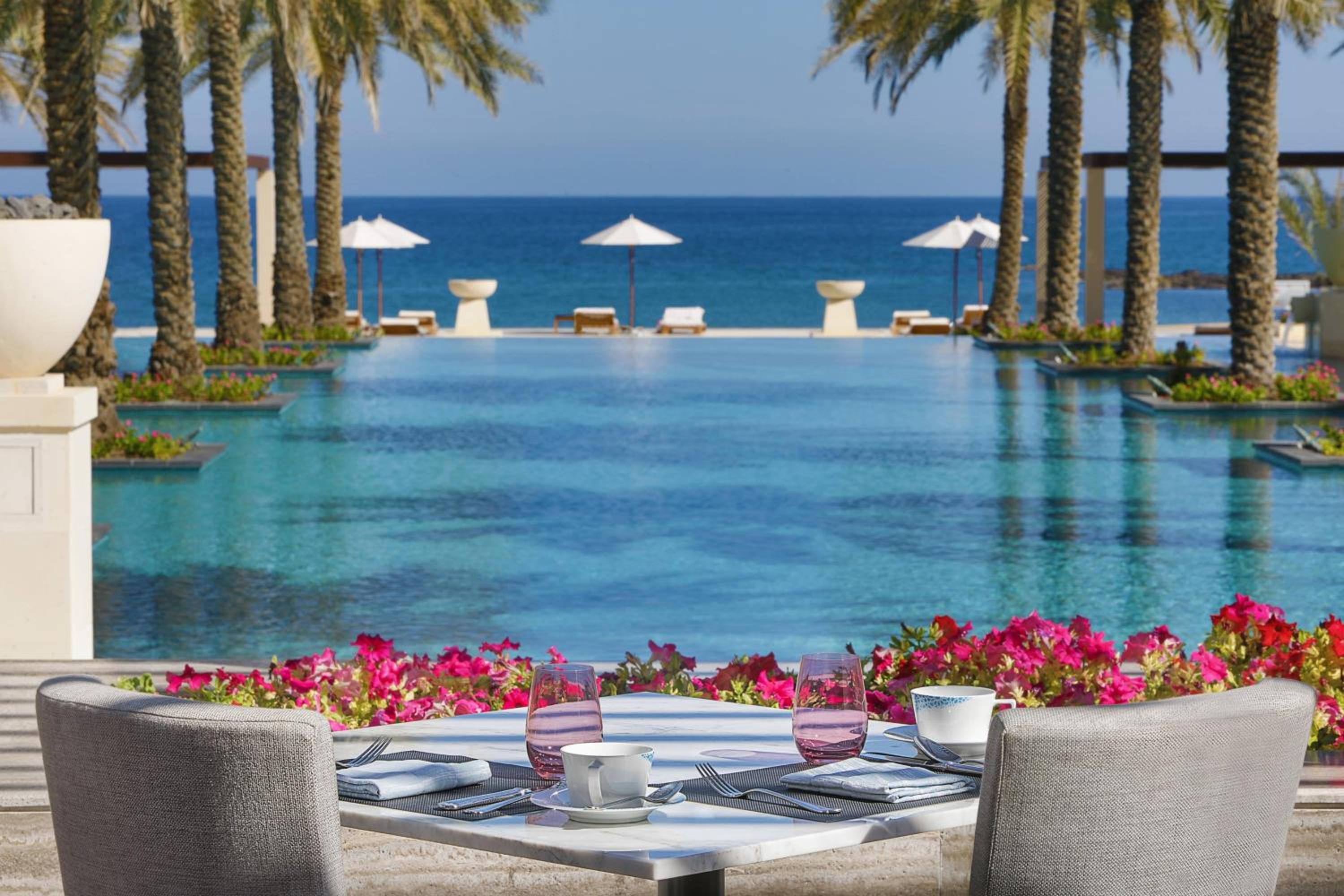 Al Bustan Palace, a Ritz-Carlton Hotel — снимок 17