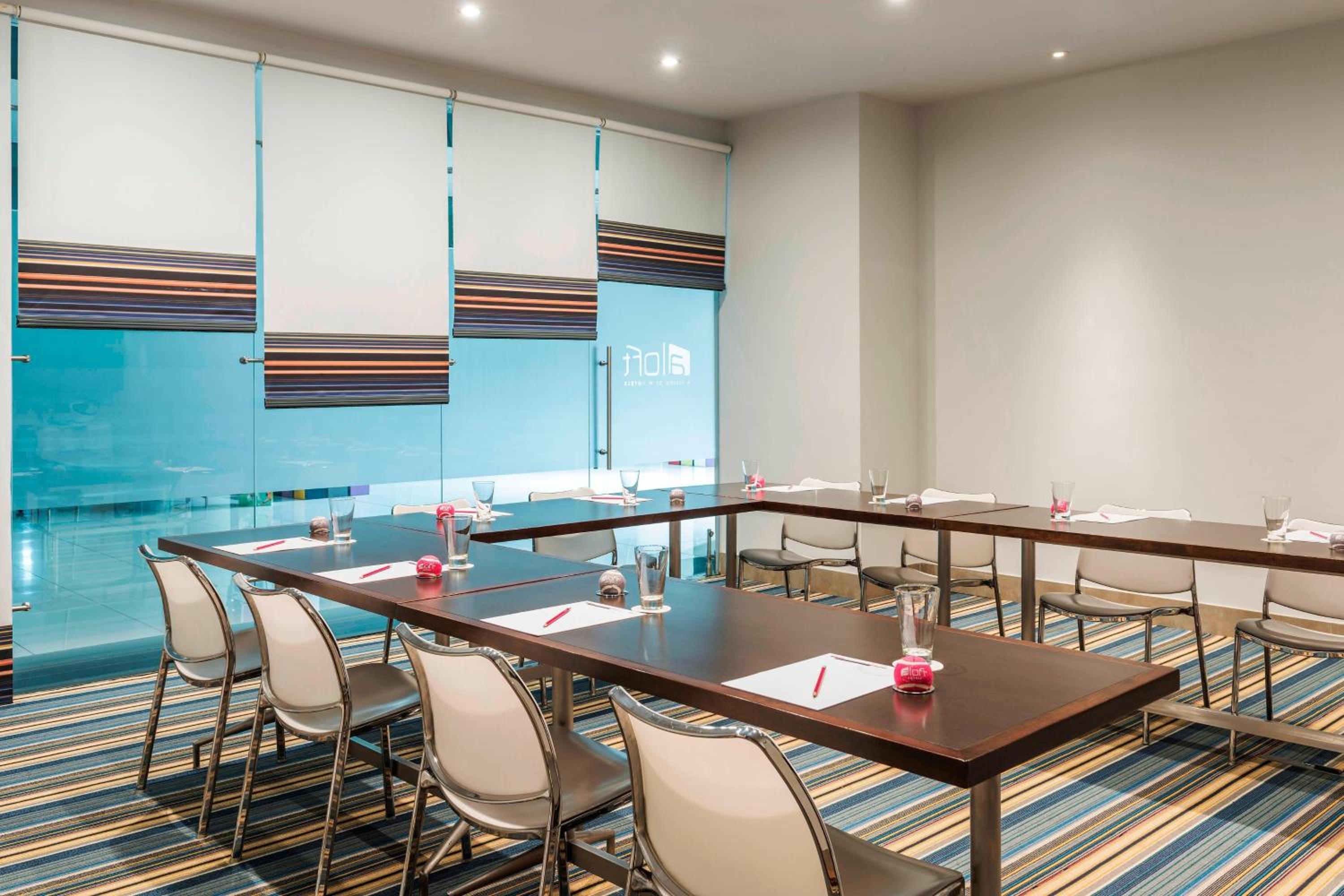 Aloft Abu Dhabi, a Marriott Hotel — снимок 19