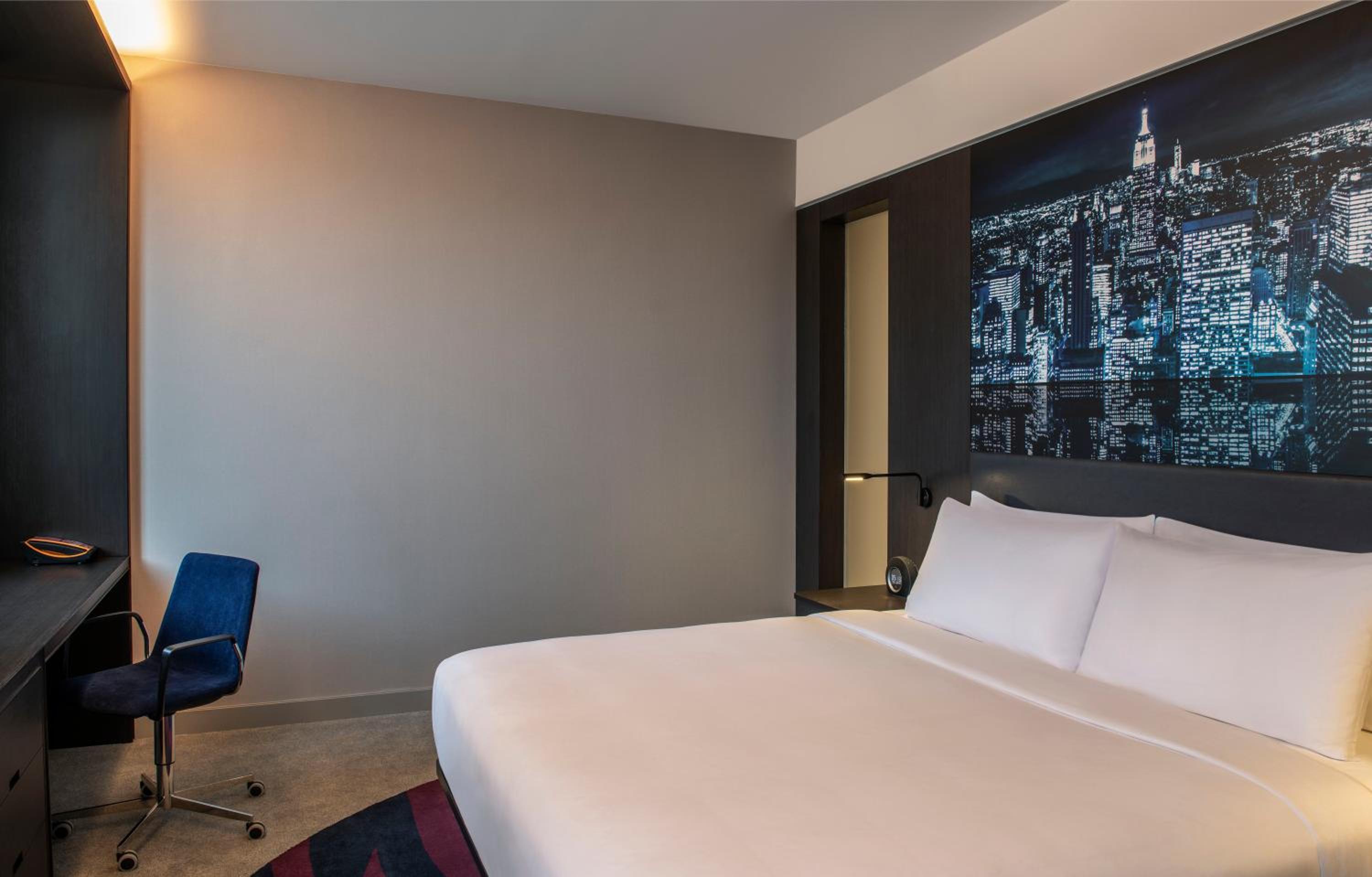 Aloft Dubai Creek, a Marriott Hotel — снимок 5