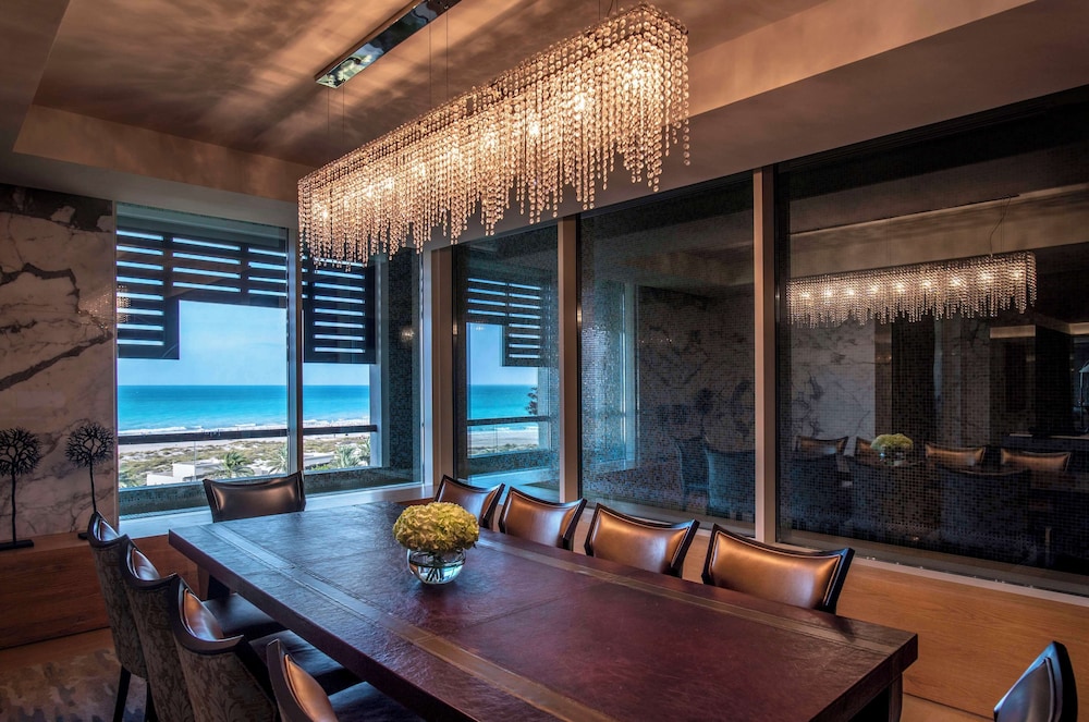 Park Hyatt Abu Dhabi Hotel & Villas — снимок 11