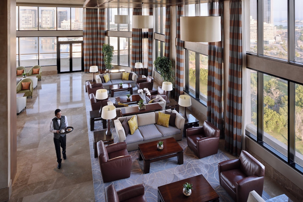 InterContinental Abu Dhabi, an IHG Hotel — снимок 3