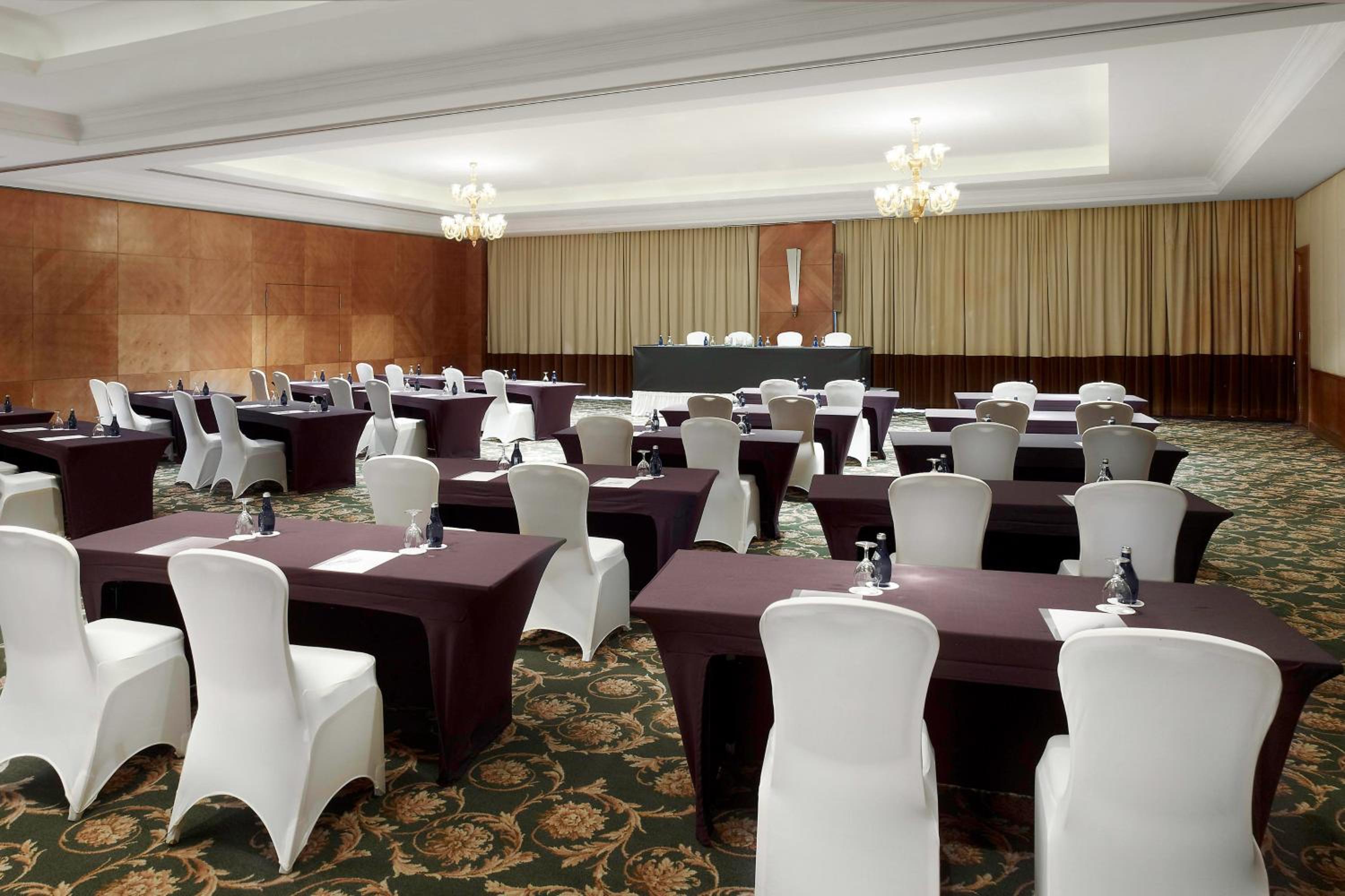 Le Meridien Al Khobar — снимок 13