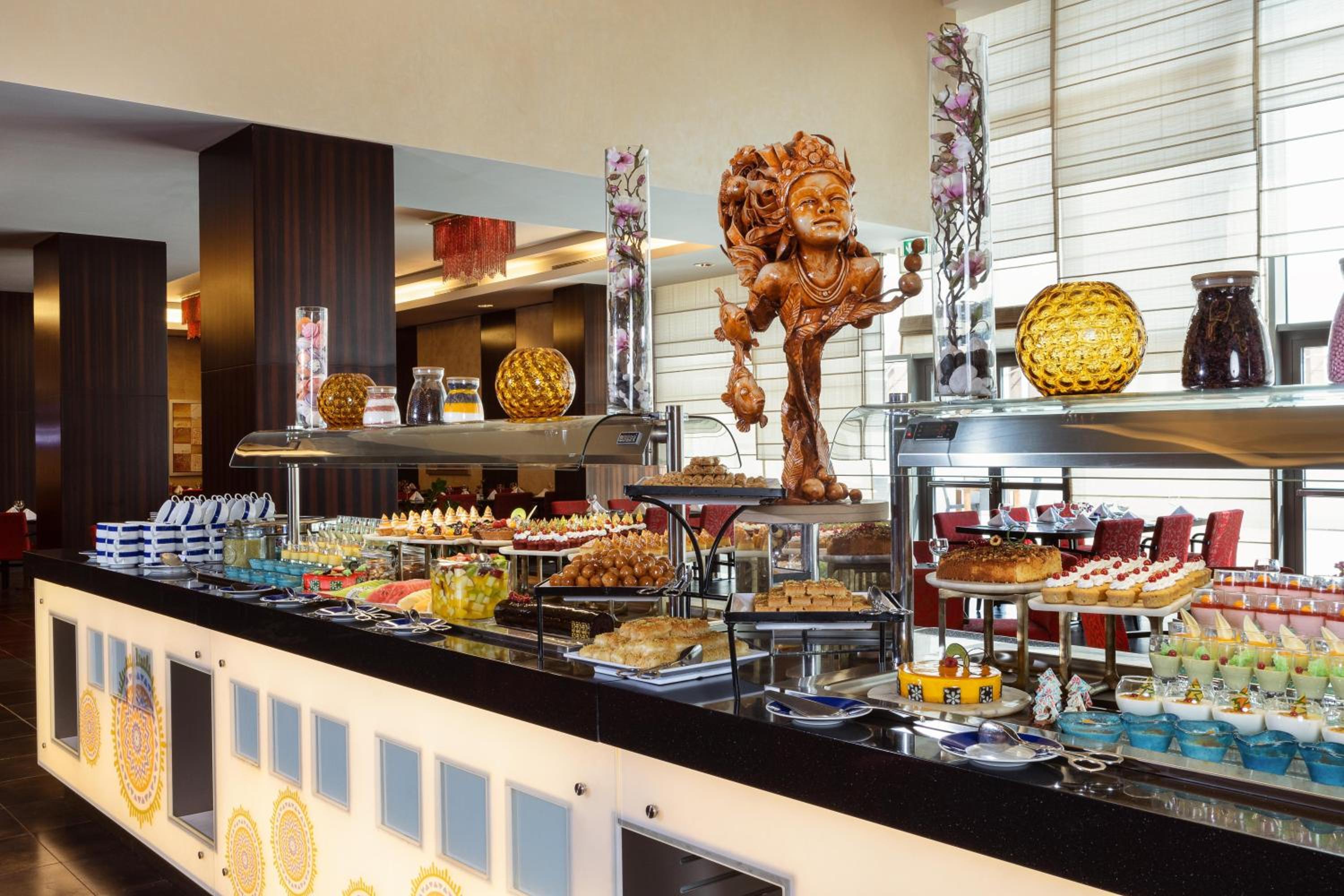 Crowne Plaza Riyadh RDC Hotel & Convention, an IHG Hotel — снимок 27