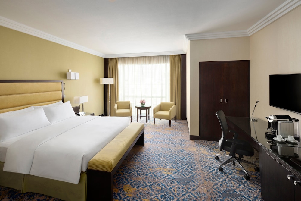 Crowne Plaza Jeddah, an IHG Hotel — снимок 21