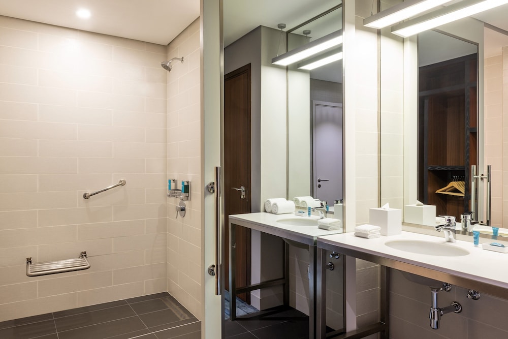 Aloft Dubai South, a Marriott Hotel — снимок 21