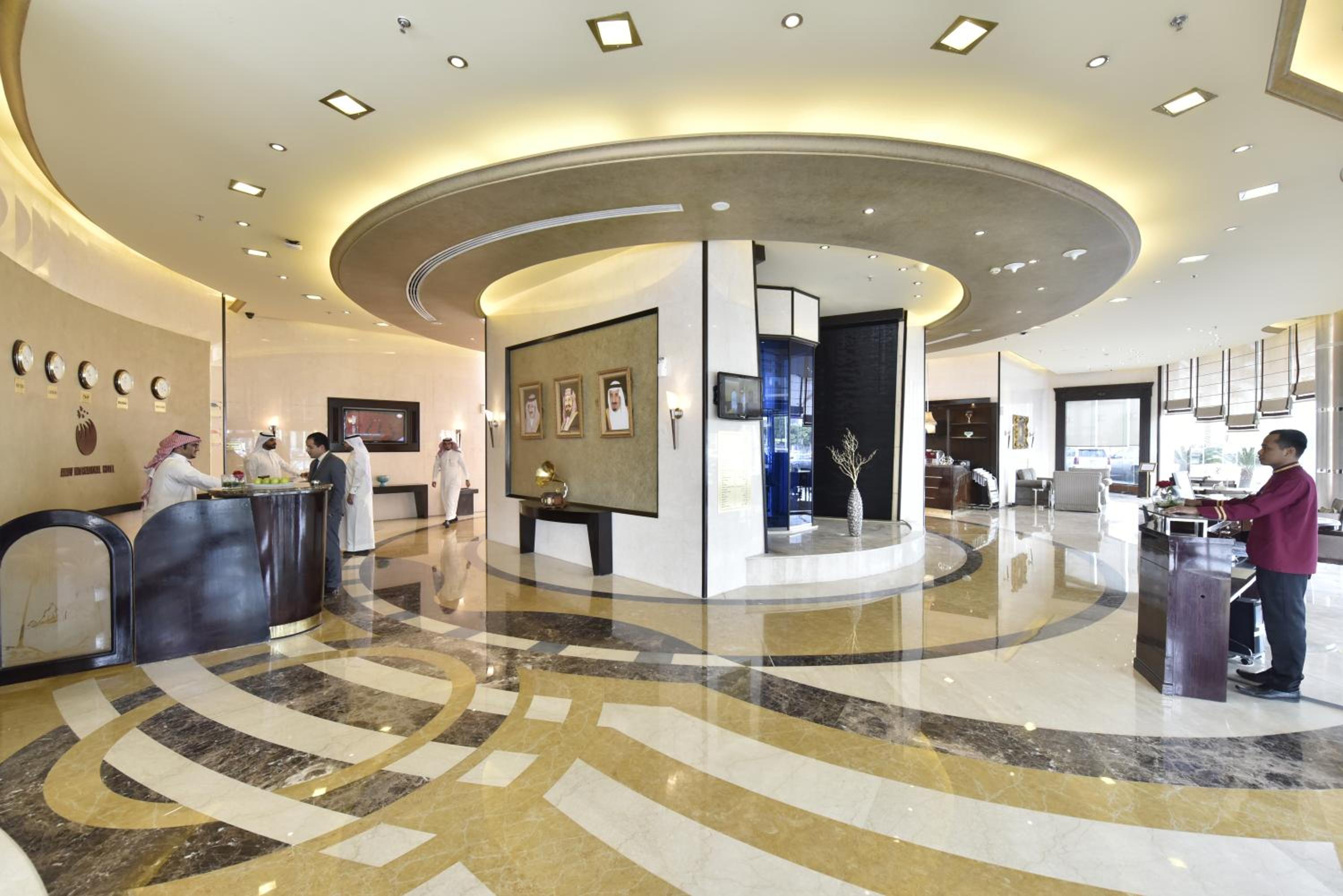 Awaliv International Hotel — снимок 18