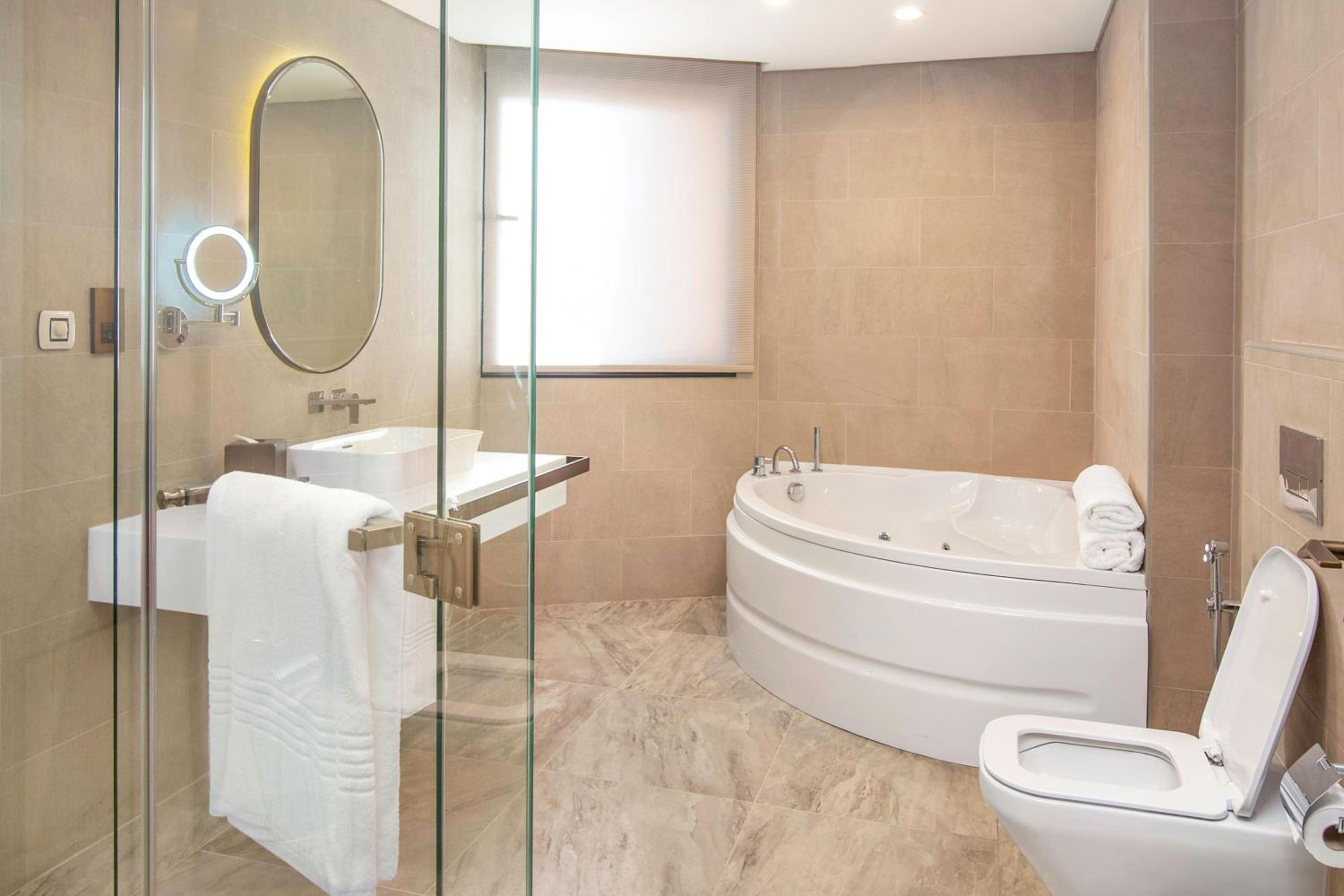 Sheraton Abu Dhabi Hotel & Resort — снимок 26