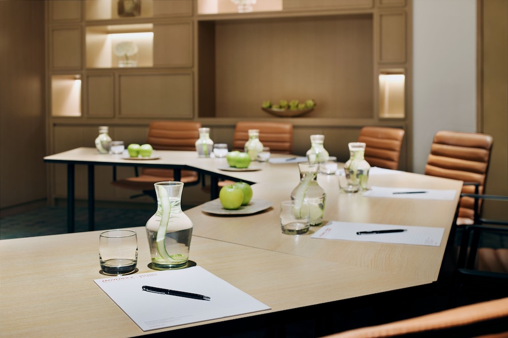 Mövenpick Resort Al Marjan Island — снимок 13