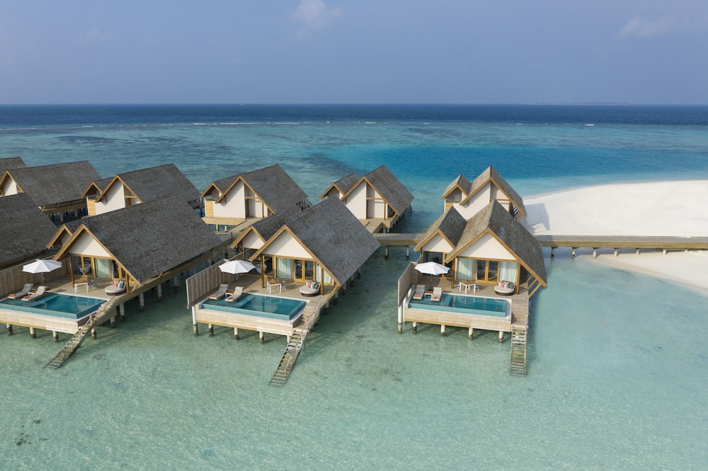 Emerald Faarufushi Resort & Spa — снимок 7