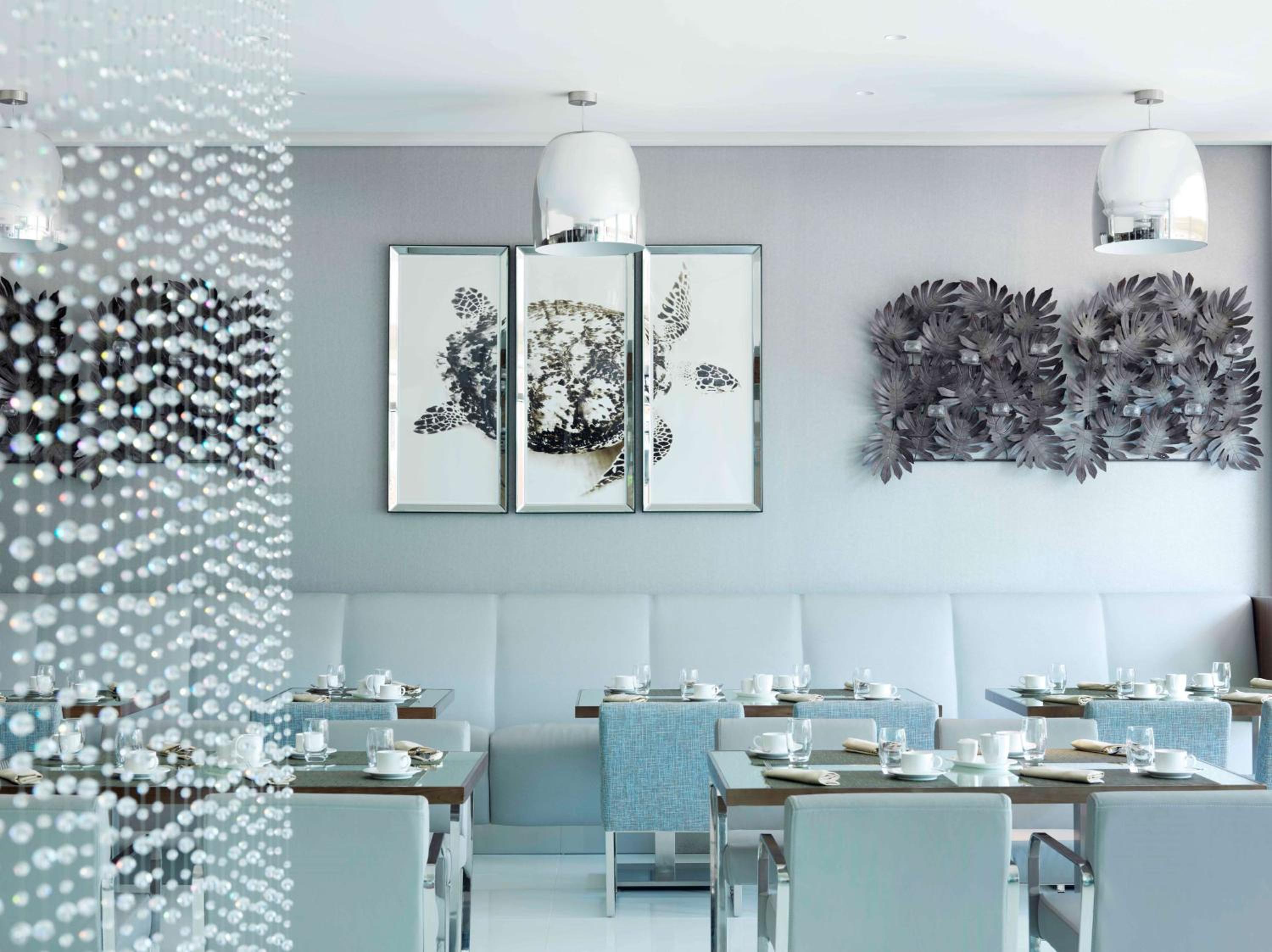 Radisson Blu Hotel, Kuwait — снимок 13