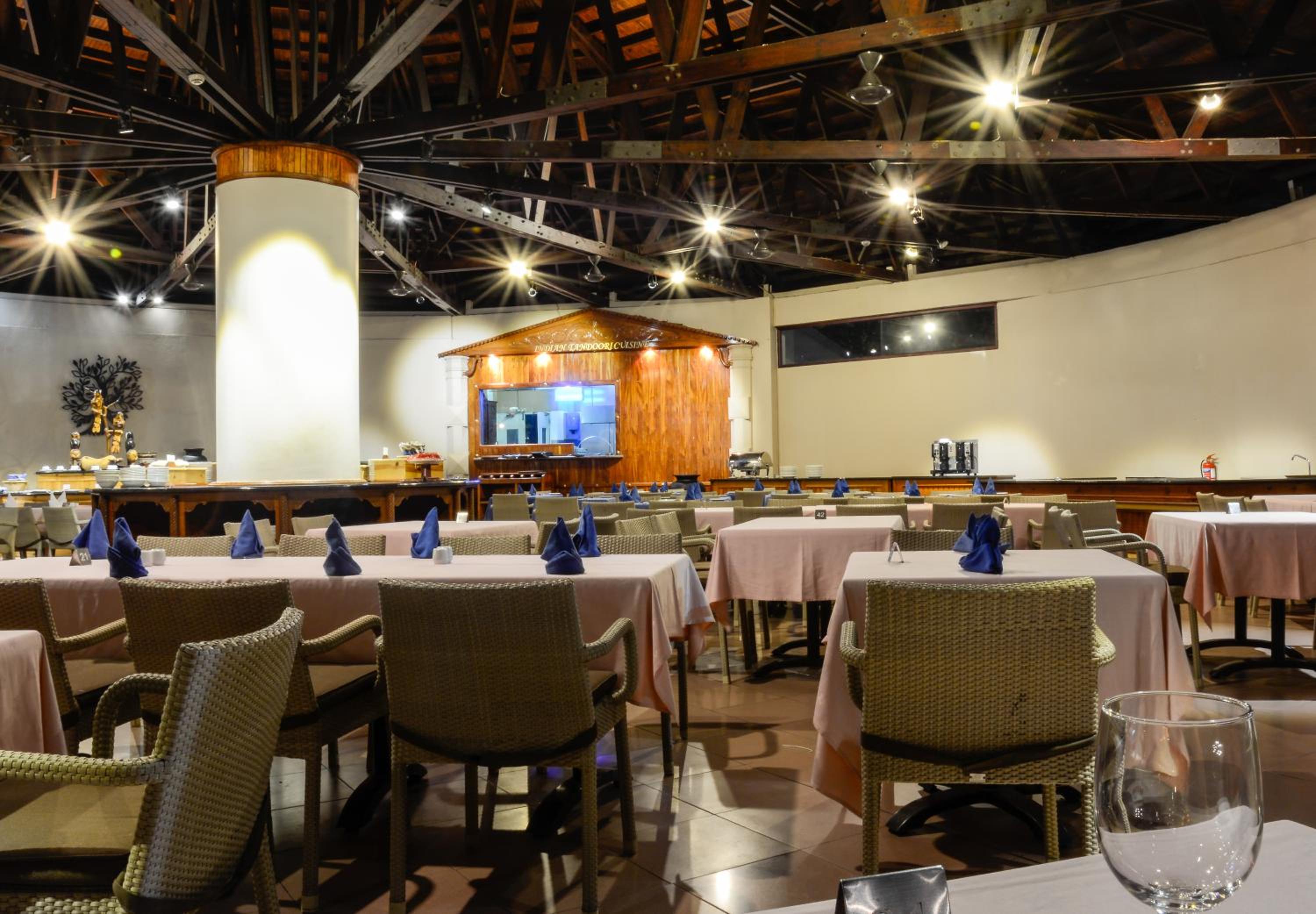 Berjaya Beau Vallon Bay Resort & Casino — снимок 21