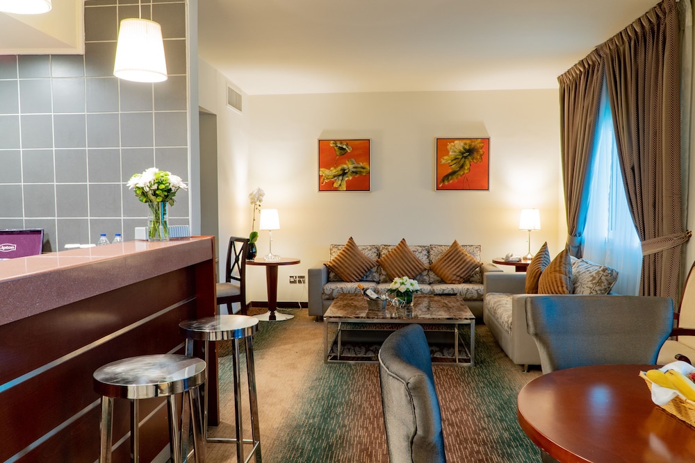 Al Ain Palace Hotel — снимок 16