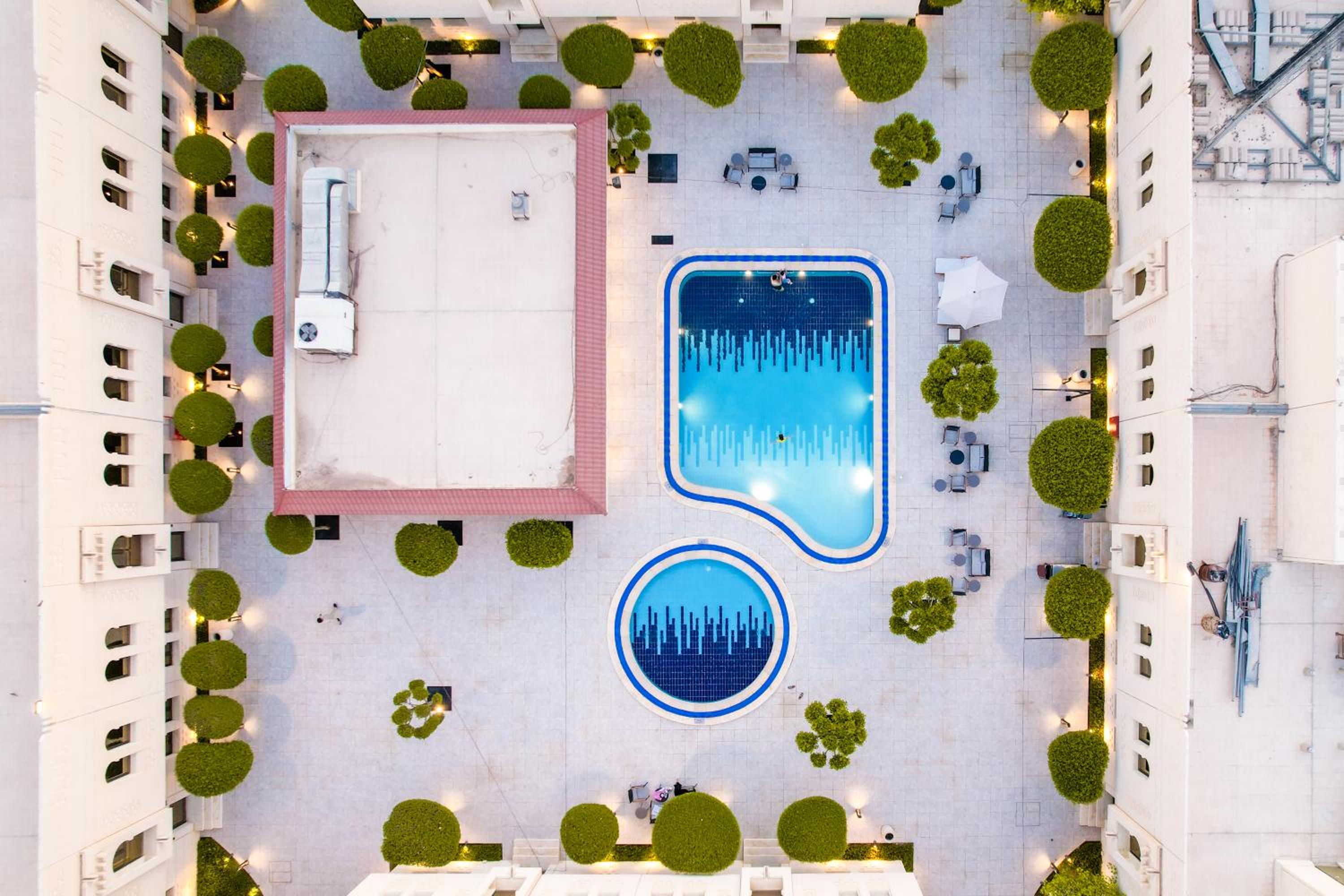Madareem Crown Hotel — снимок 21