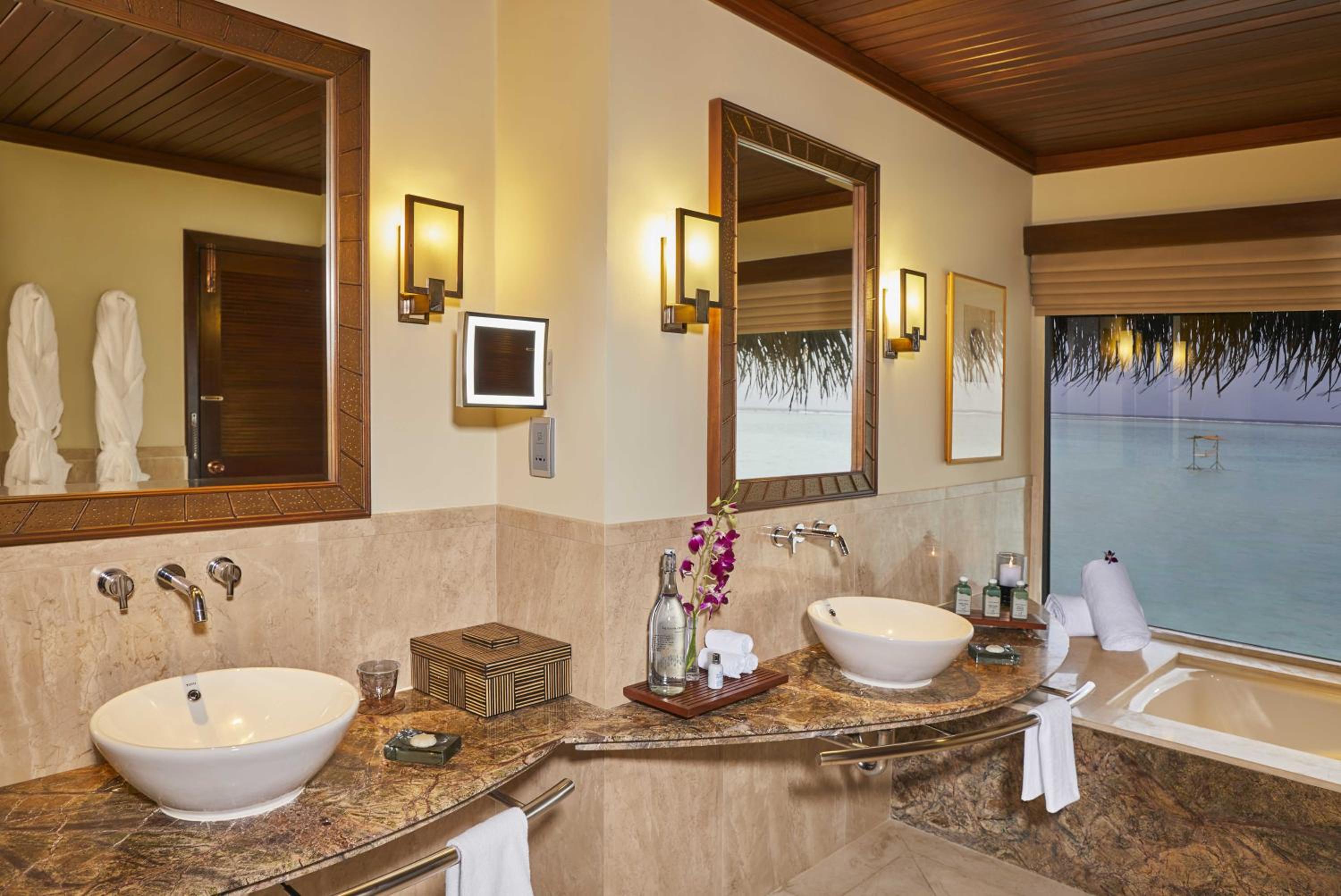 Taj Exotica Resort & Spa Maldives — снимок 19