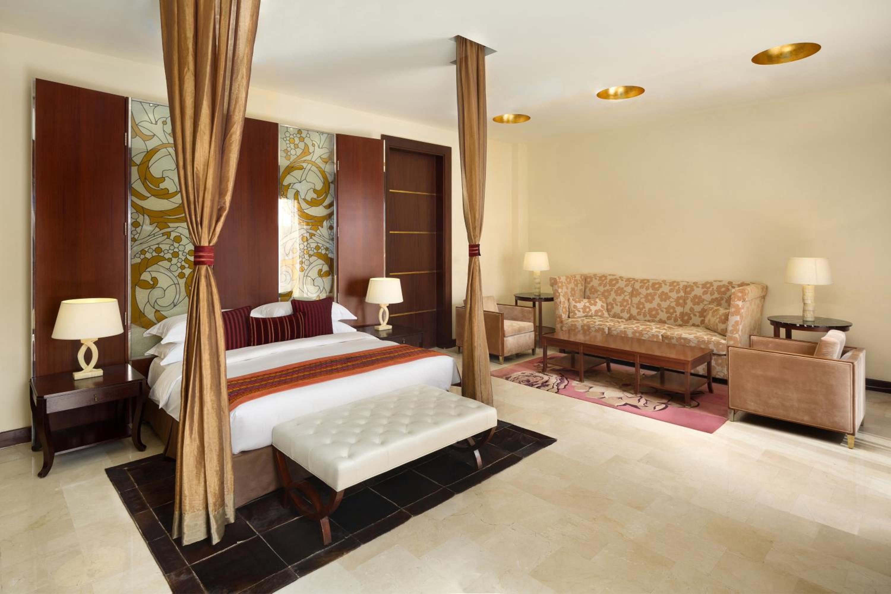 Crowne Plaza Al Khobar, an IHG Hotel — снимок 12