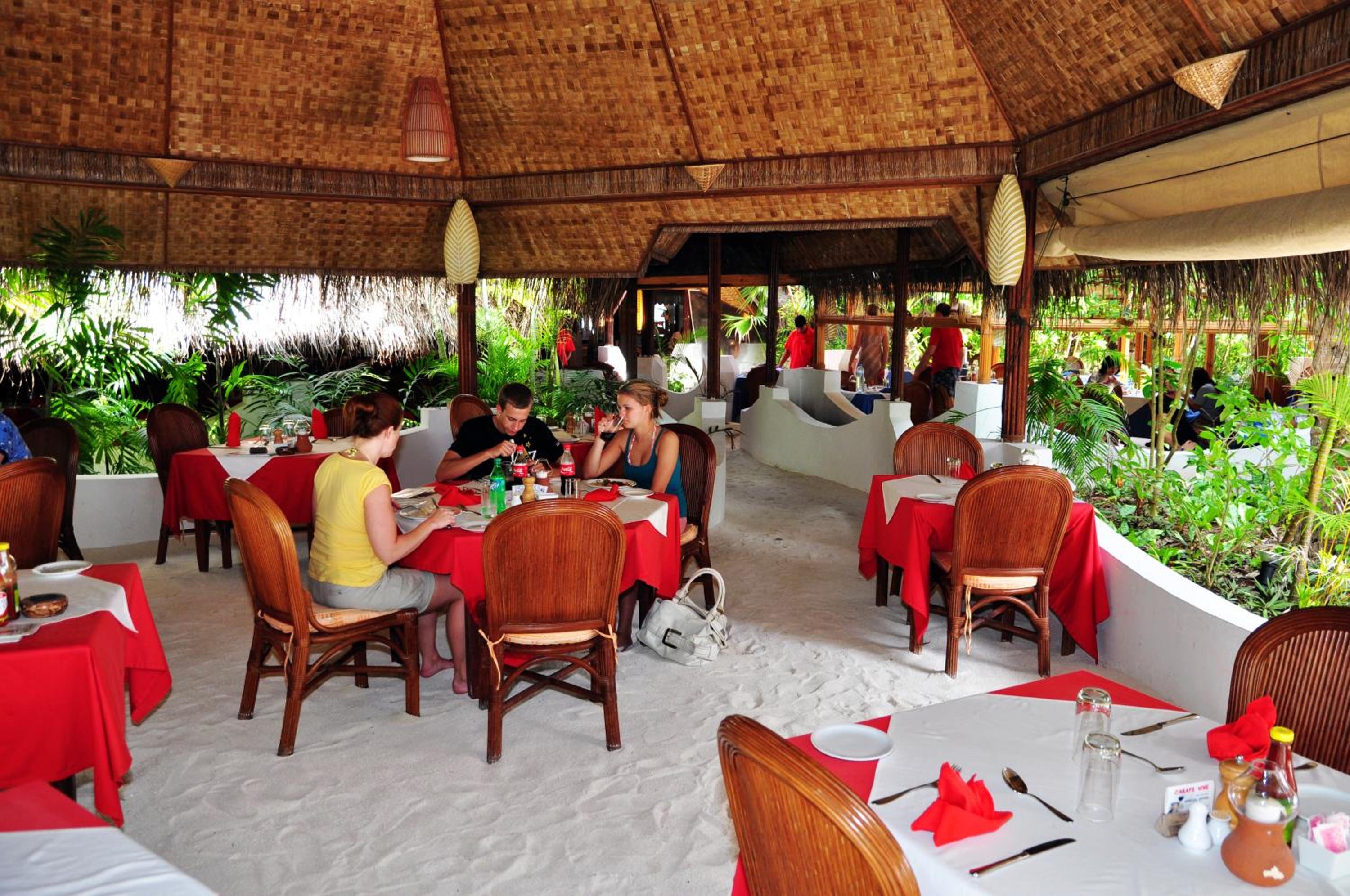 Thulhagiri Island Resort & Spa — снимок 28