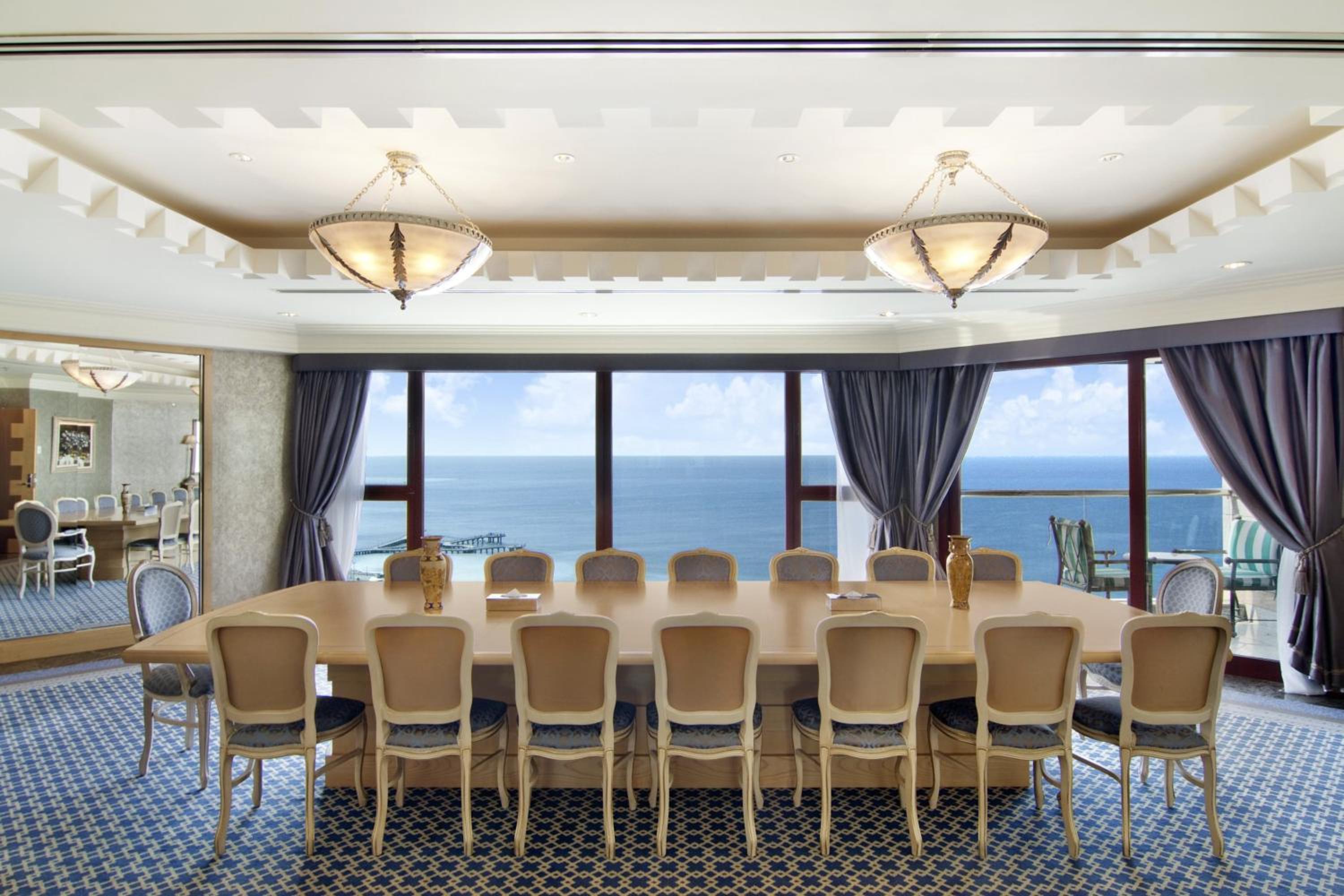 Jeddah Hilton — снимок 30