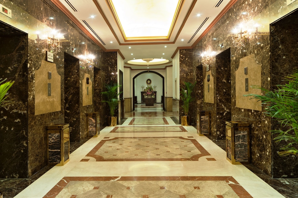 Magnum Hotel & Suites West Bay — снимок 6