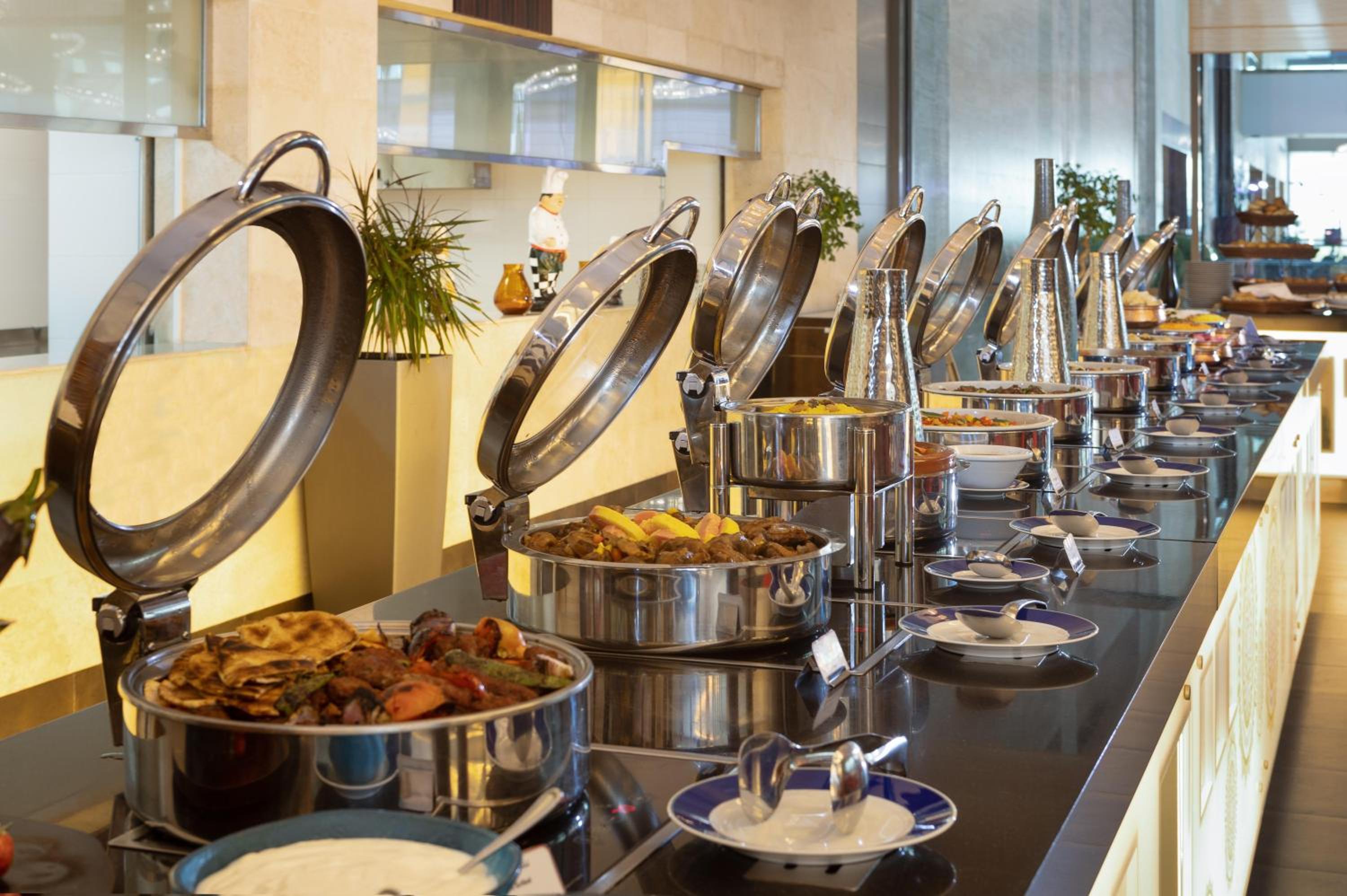 Crowne Plaza Riyadh RDC Hotel & Convention, an IHG Hotel — снимок 28
