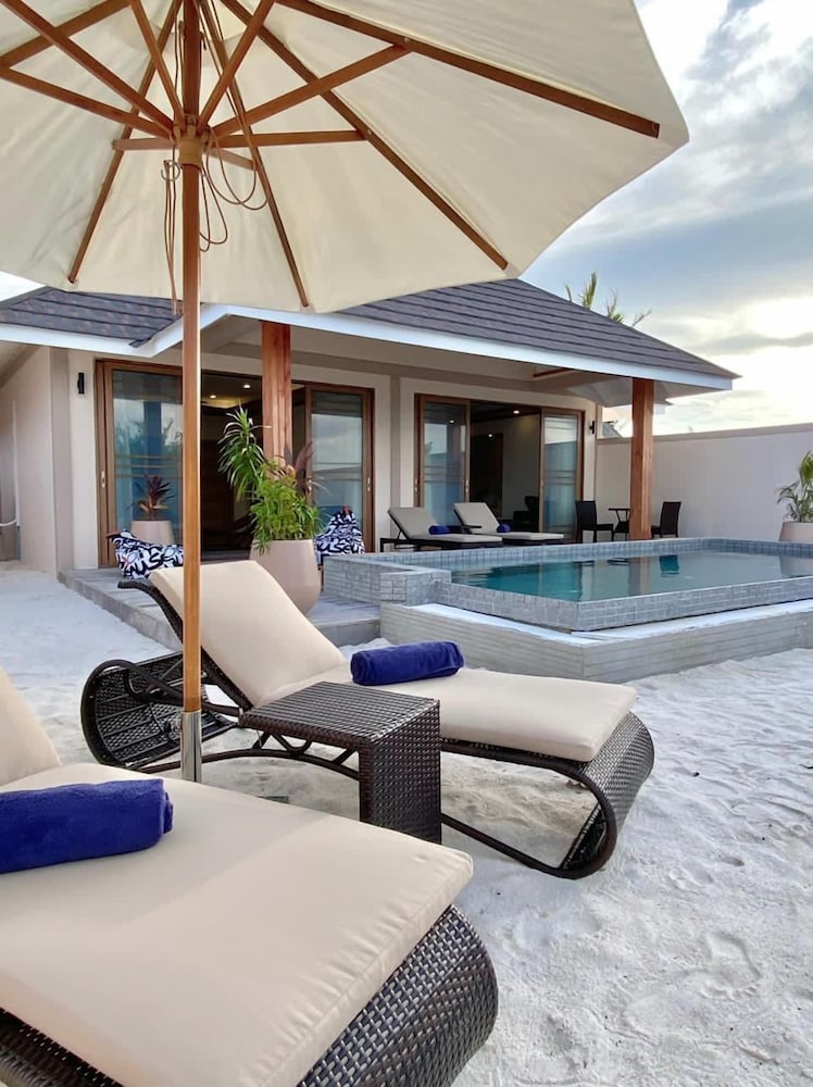Brennia Kottefaru — снимок 9