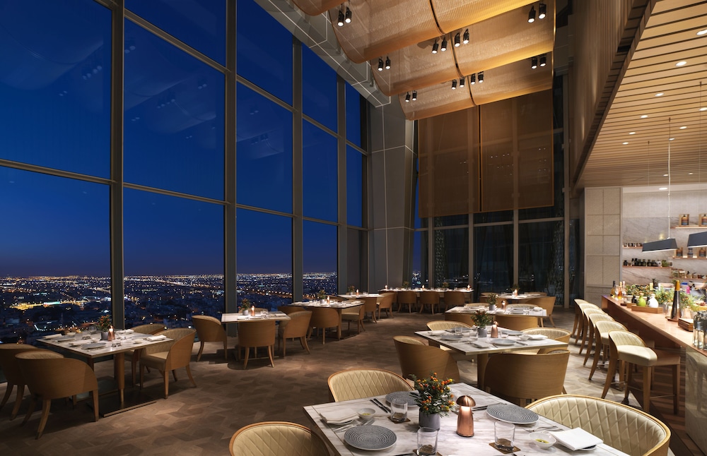 Four Seasons Hotel Kuwait at Burj Alshaya — снимок 27
