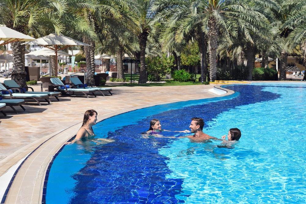 InterContinental Abu Dhabi, an IHG Hotel — снимок 15