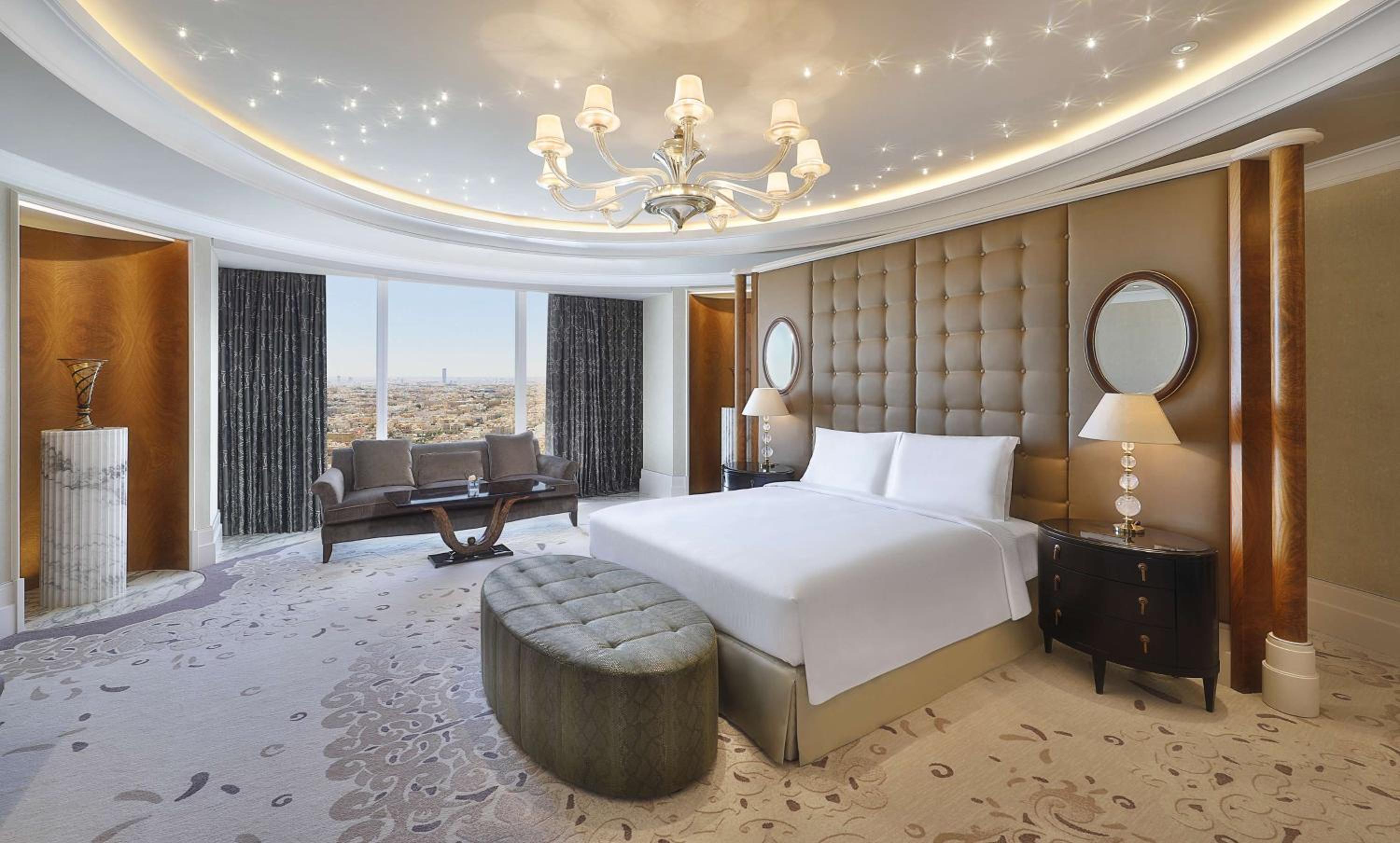 Hilton Riyadh Hotel & Residences — снимок 20