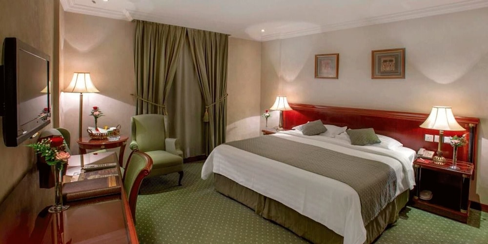 Crowne Plaza Riyadh Palace, an IHG Hotel — снимок 10