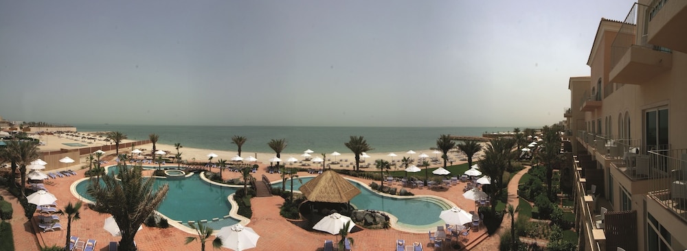 Mövenpick Hotel & Resort Al Bida'a Kuwait — снимок 19