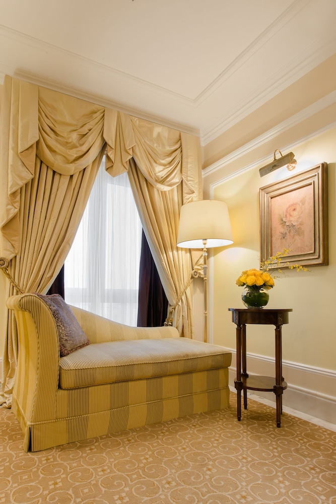 The Regency Hotel, Kuwait — снимок 11