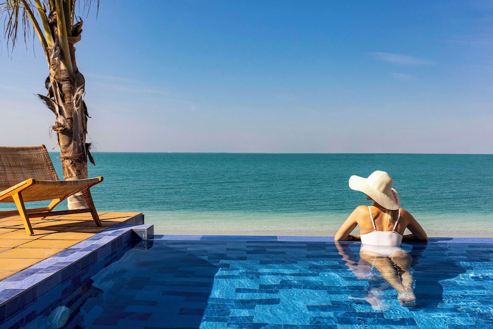 Anantara World Islands Dubai Resort — снимок 18