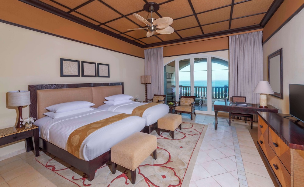 Anantara Desert Islands Resort & Spa — снимок 11