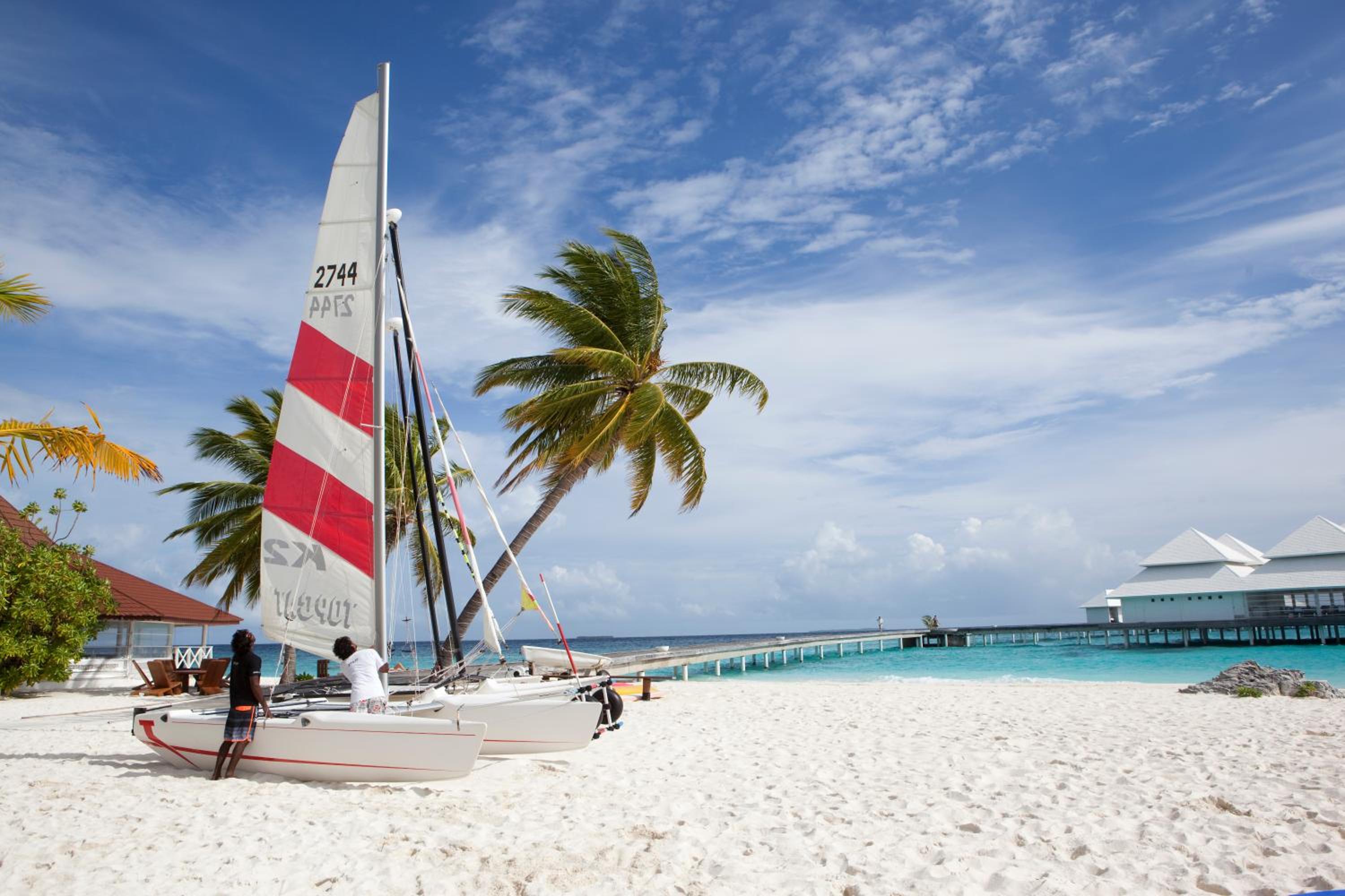 Diamonds Athuruga Beach & Water Villas — снимок 17