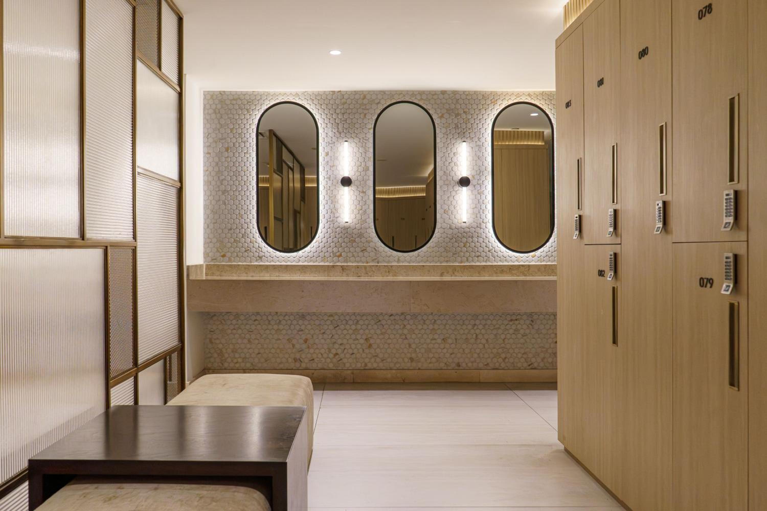 Sheraton Abu Dhabi Hotel & Resort — снимок 15
