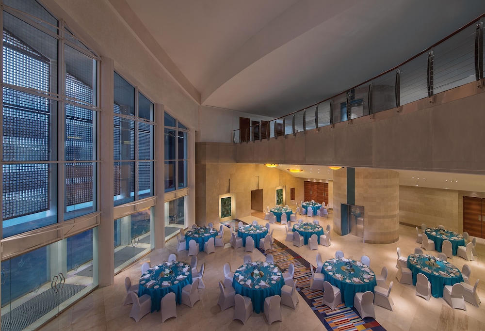 Jumeirah Beach Hotel — снимок 13