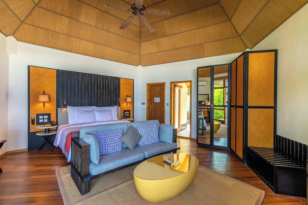 Meeru Maldives Resort Island — снимок 4