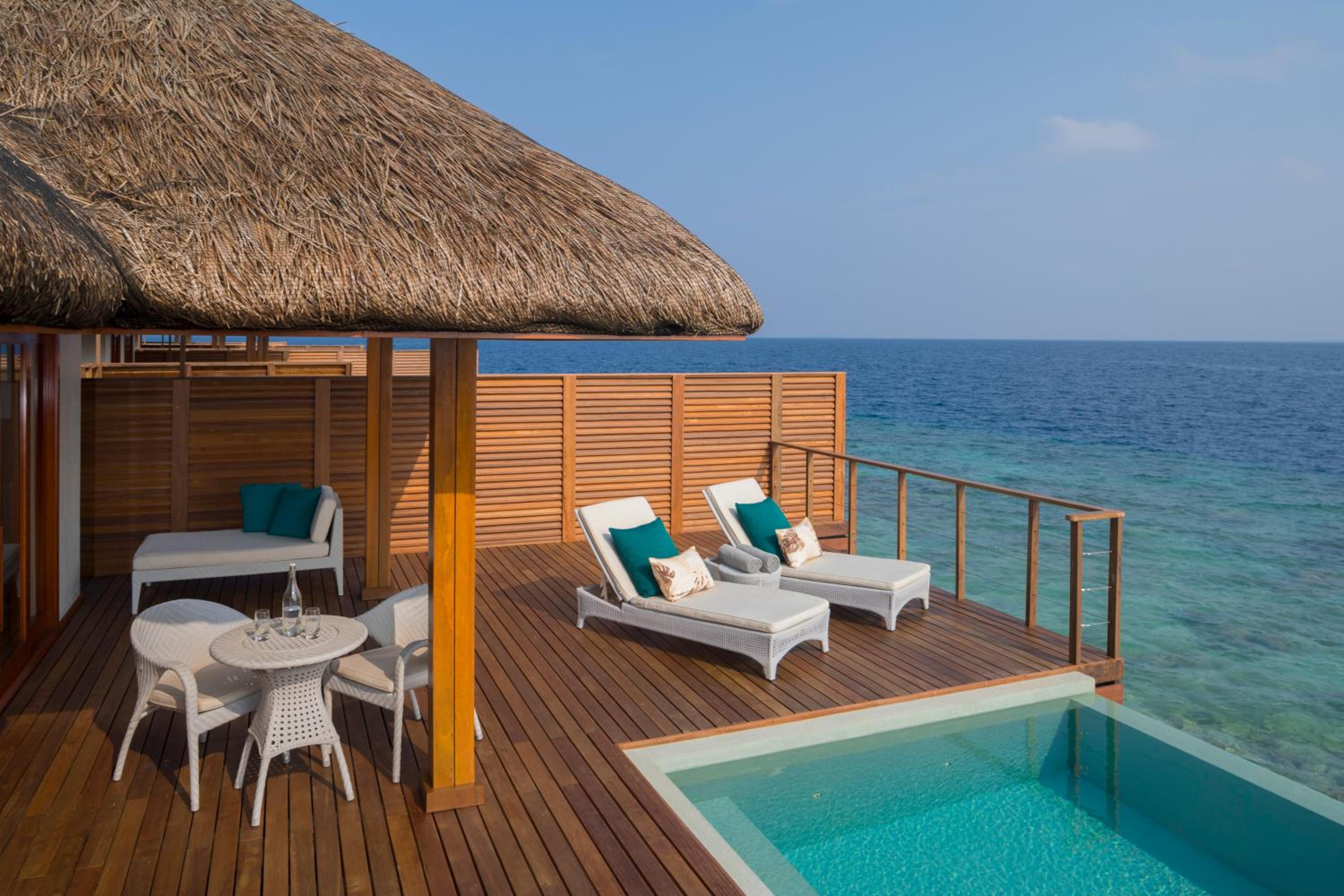 Dusit Thani Maldives — снимок 8