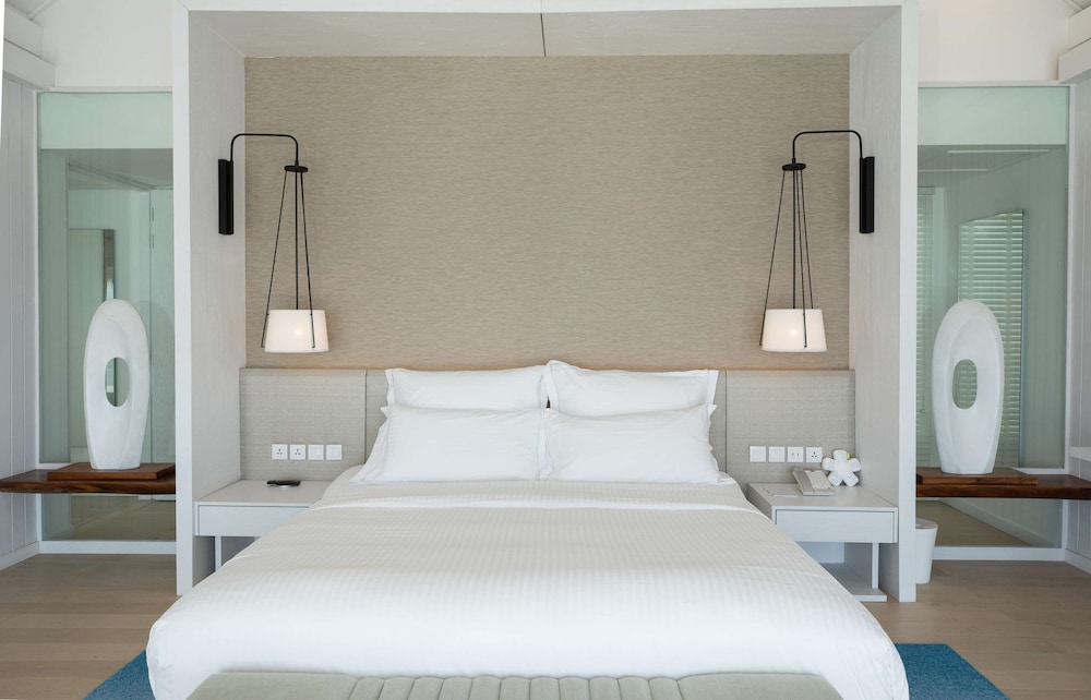 Lux* South Ari Atoll, Maldives — снимок 25