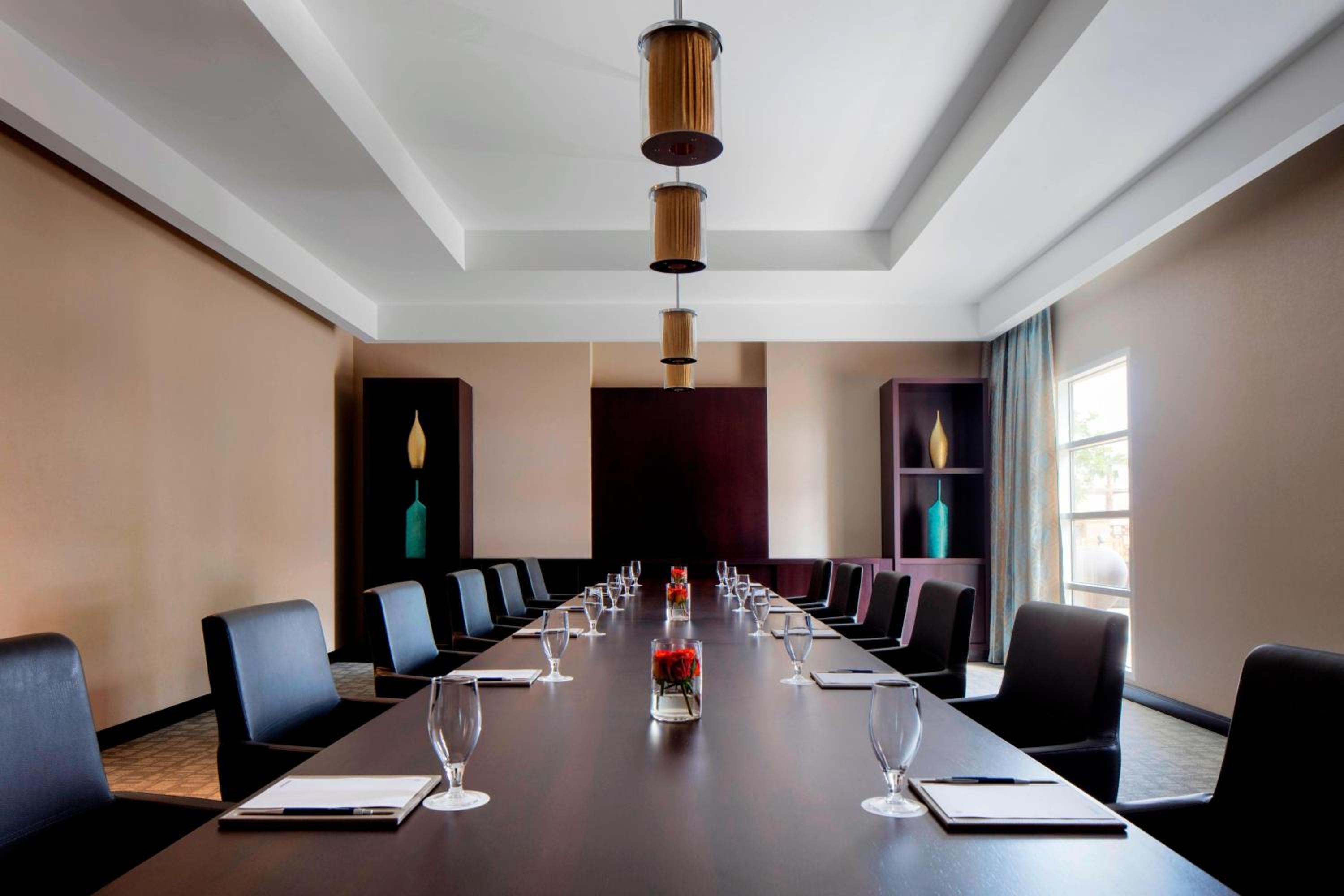Sheraton Sharjah Beach Resort & Spa — снимок 19