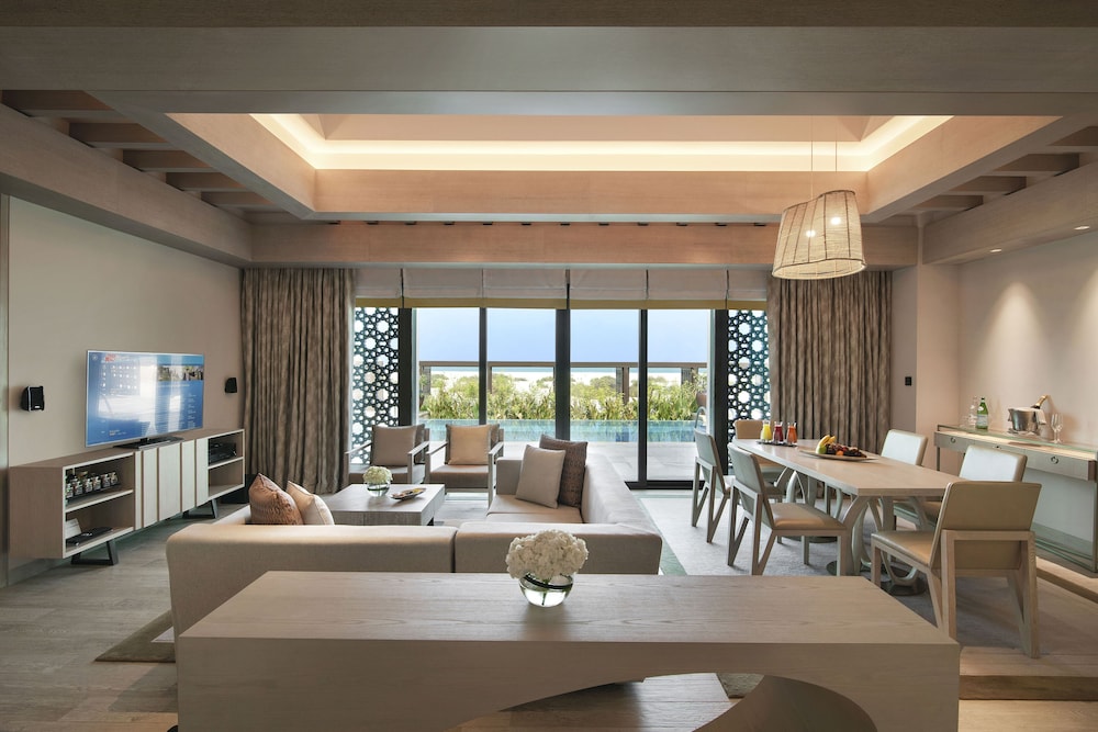 Saadiyat Rotana Resort and Villas — снимок 23